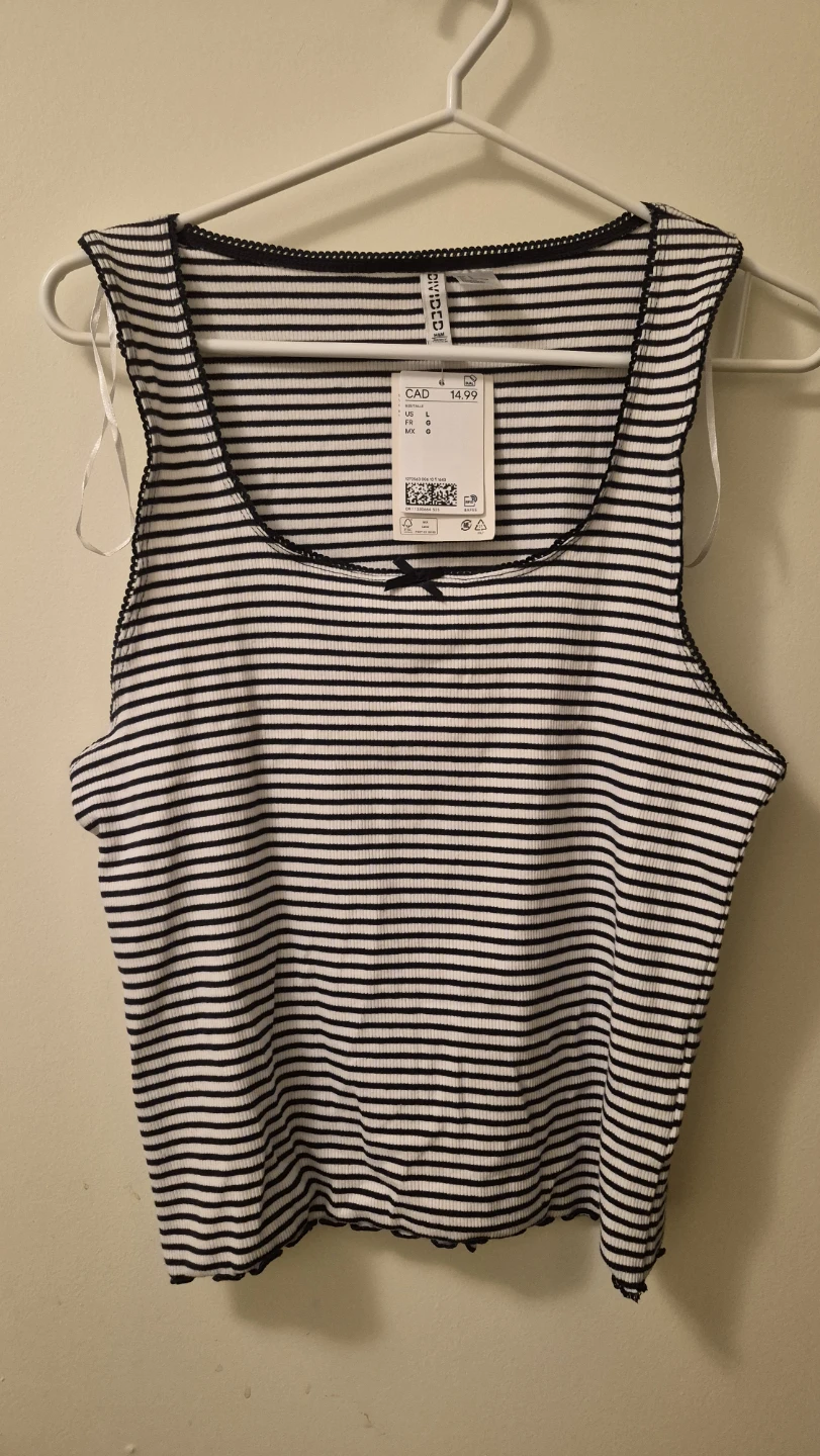 New! H&M Striped Ribbed Tank Top - Size L