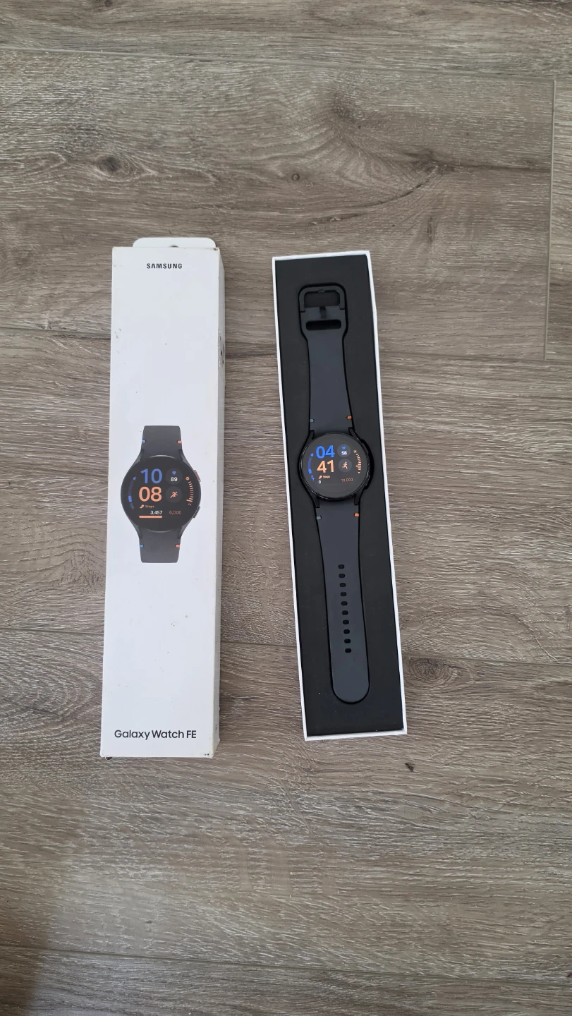 Samsung Galaxy Watch FE - photo 2