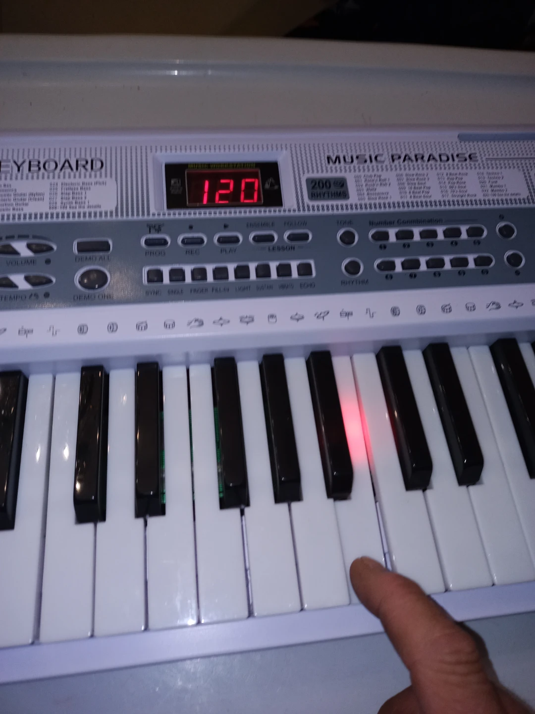 Funtaki 61 Key Electronic Keyboard - Mod# FUN-6113K - photo 5