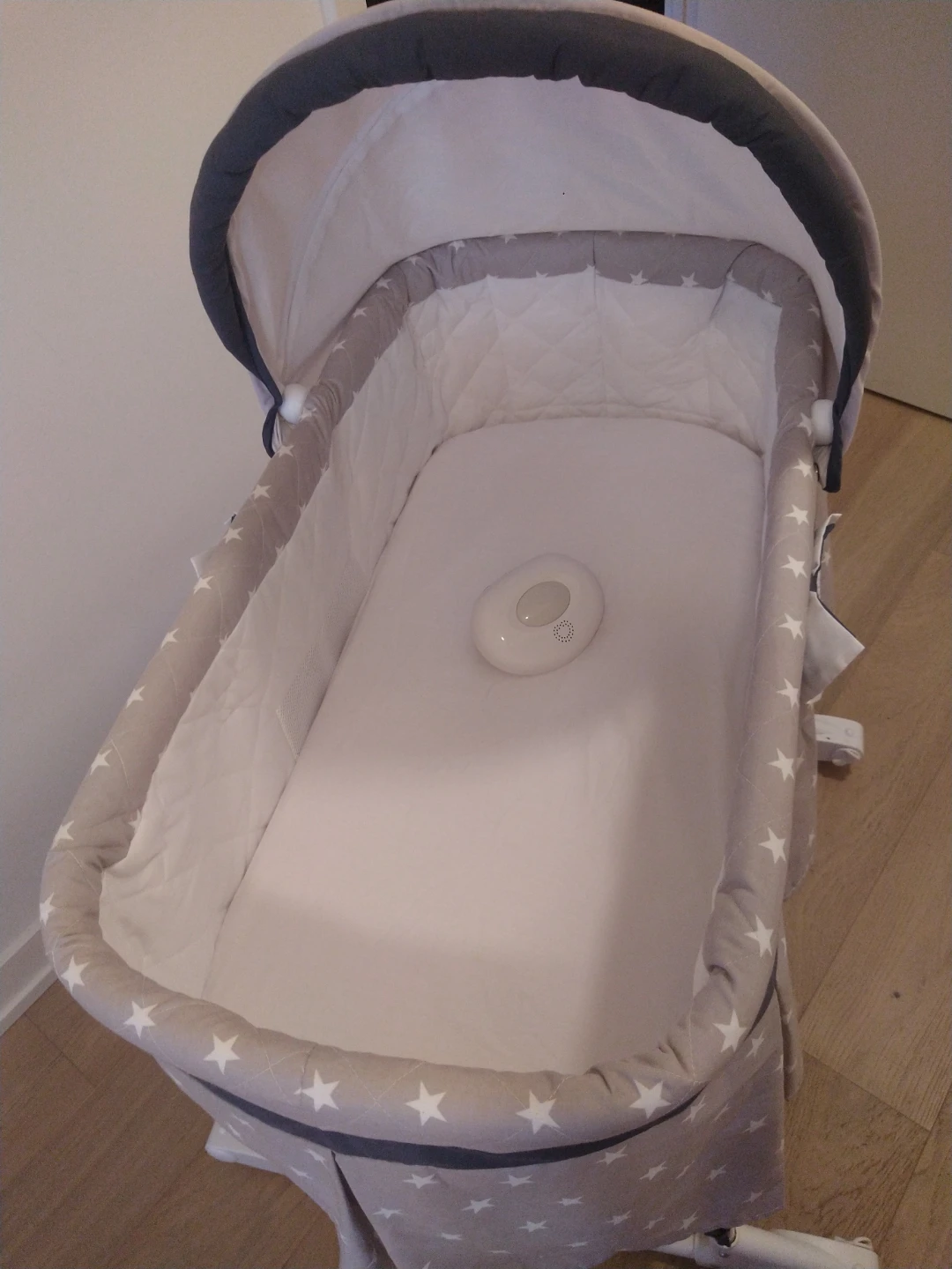 Bily Bassinet with Storage Basket - photo 2