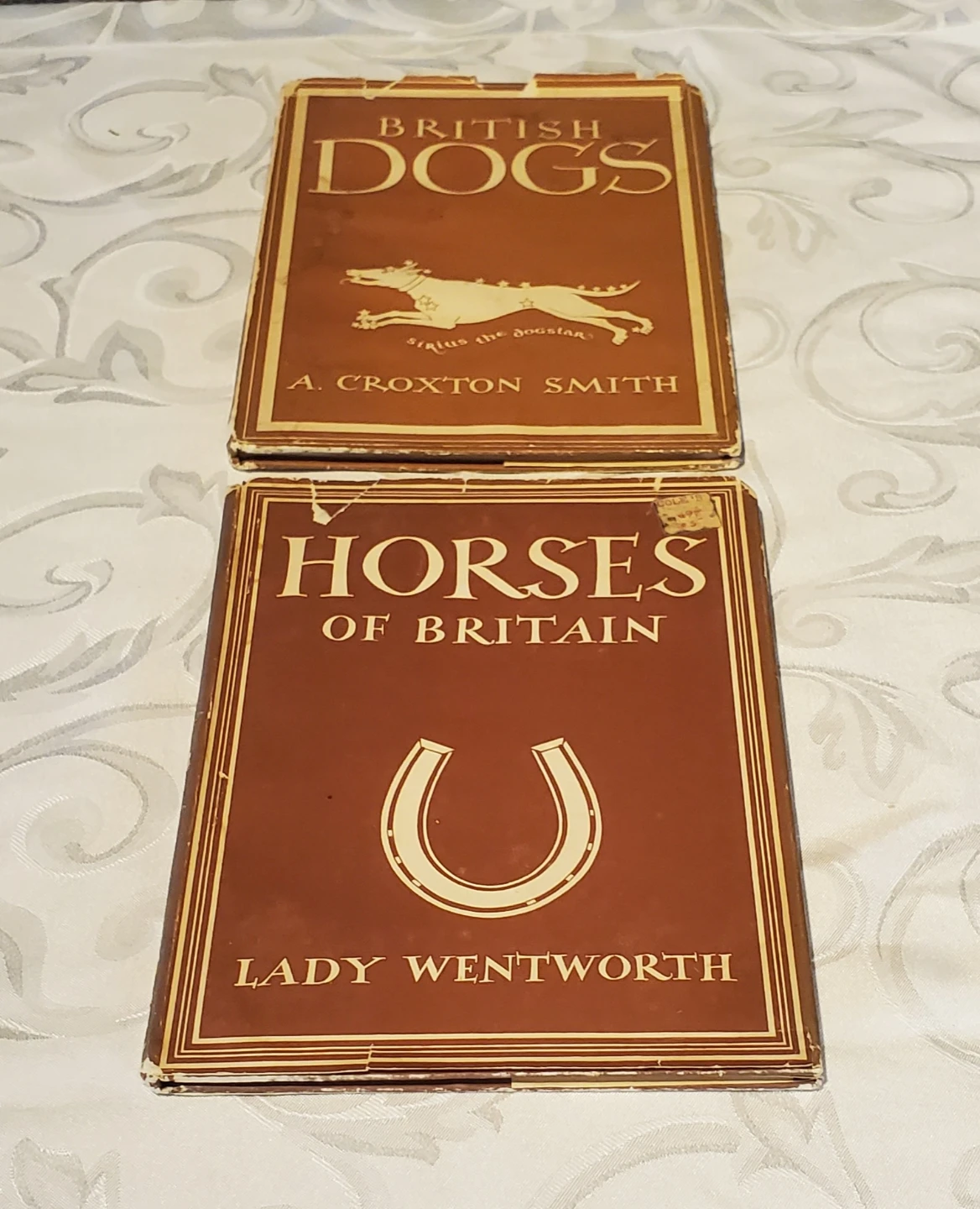 Collection of 8 Vintage Books on British Topics - photo 3