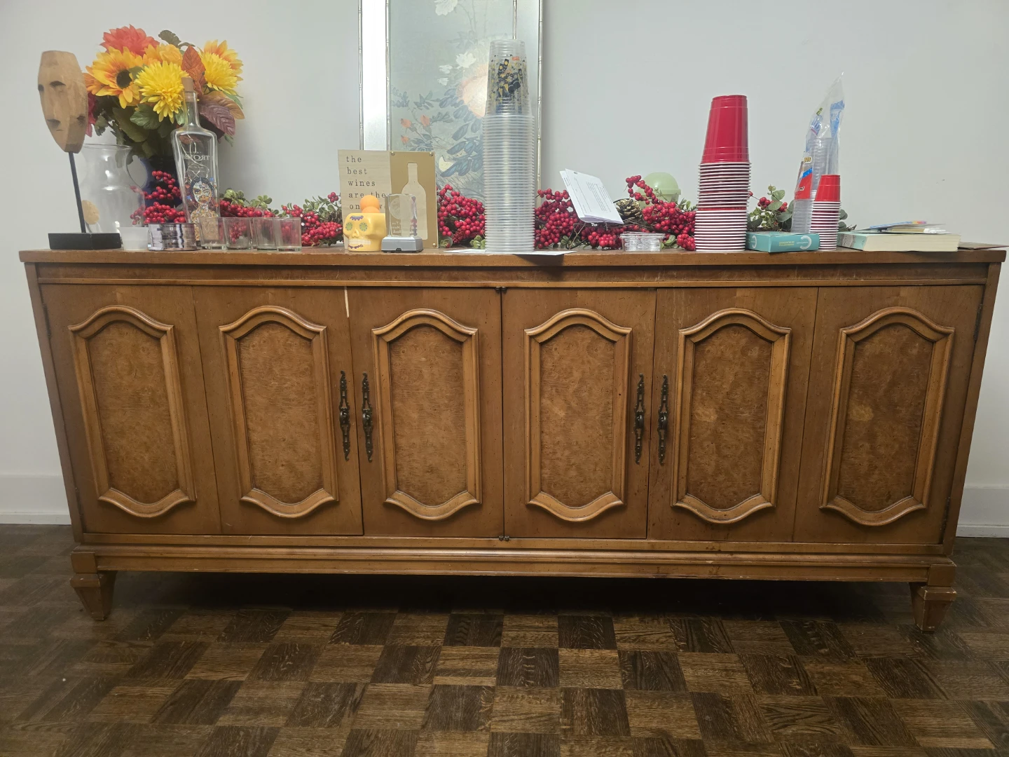 Large Wooden Sideboard / Buffet Cabinet – Great Storage - photo 2