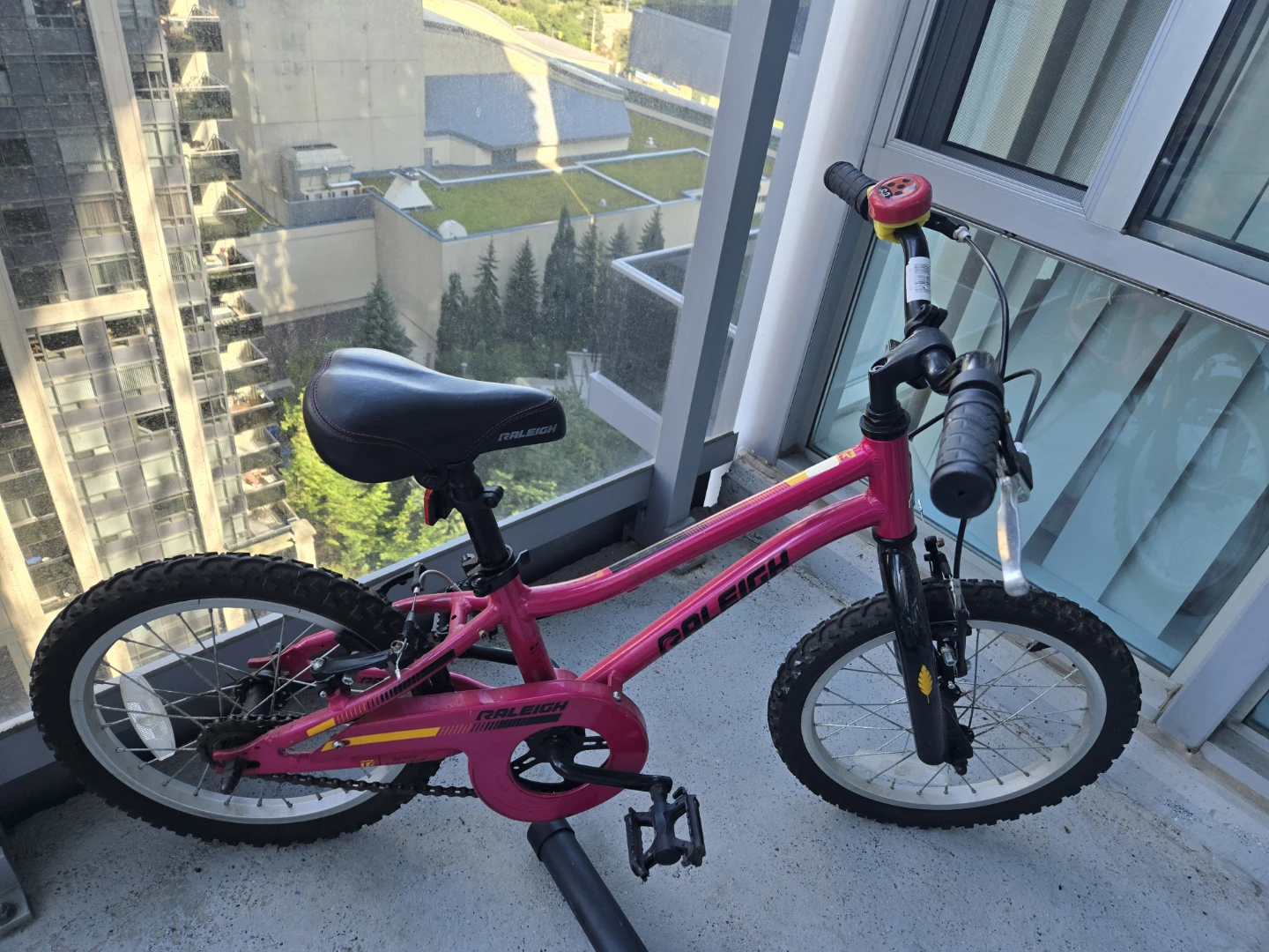 Pink Raleigh Kids Bike - photo 5
