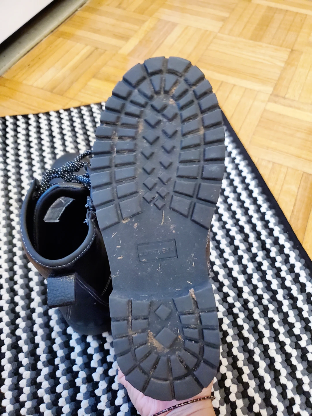 Black Boots for Kids - Size 4 - photo 5