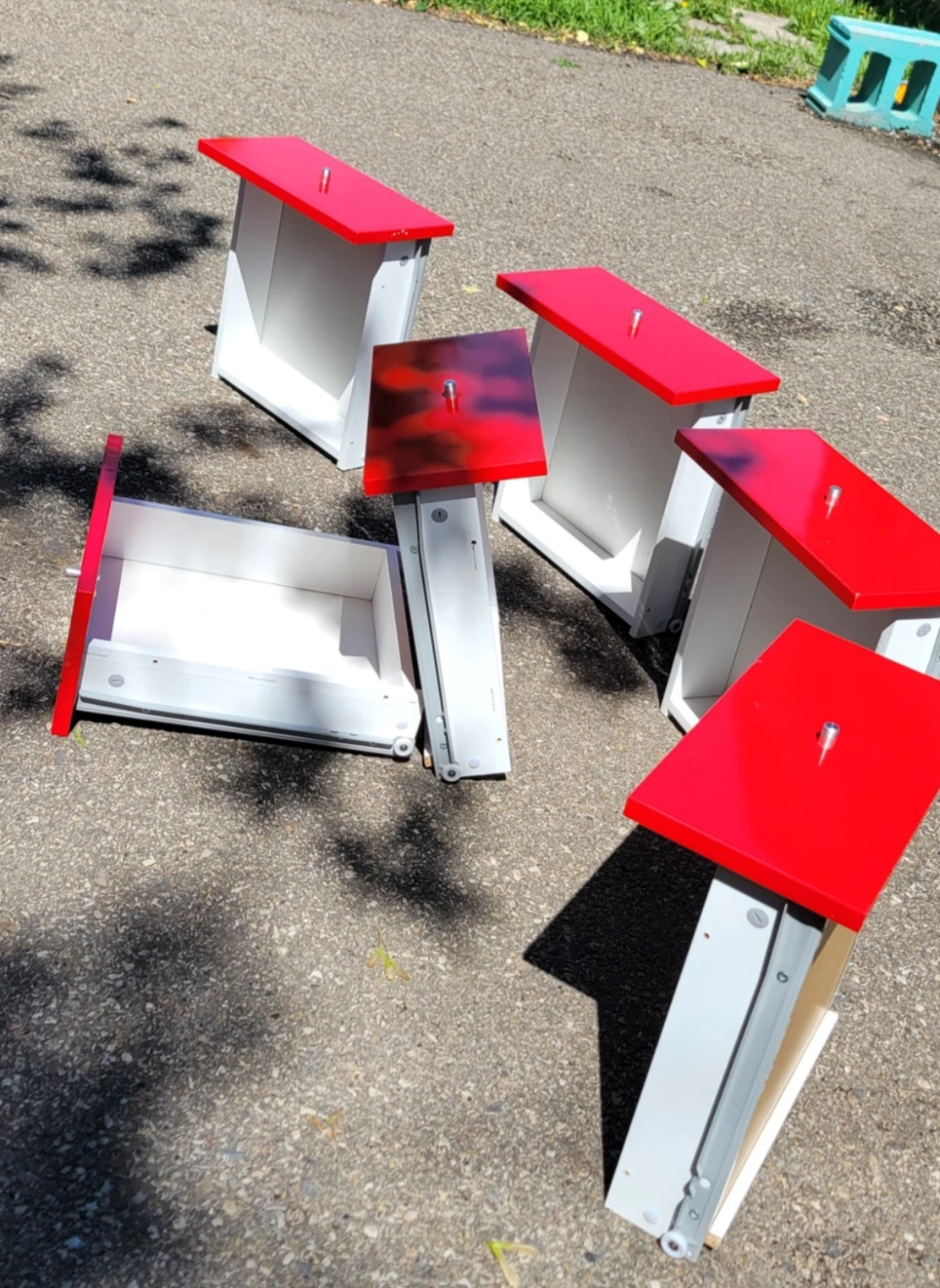 Set of 3 Red & White Ikea kallax inserts w/ double drawers. - photo 4