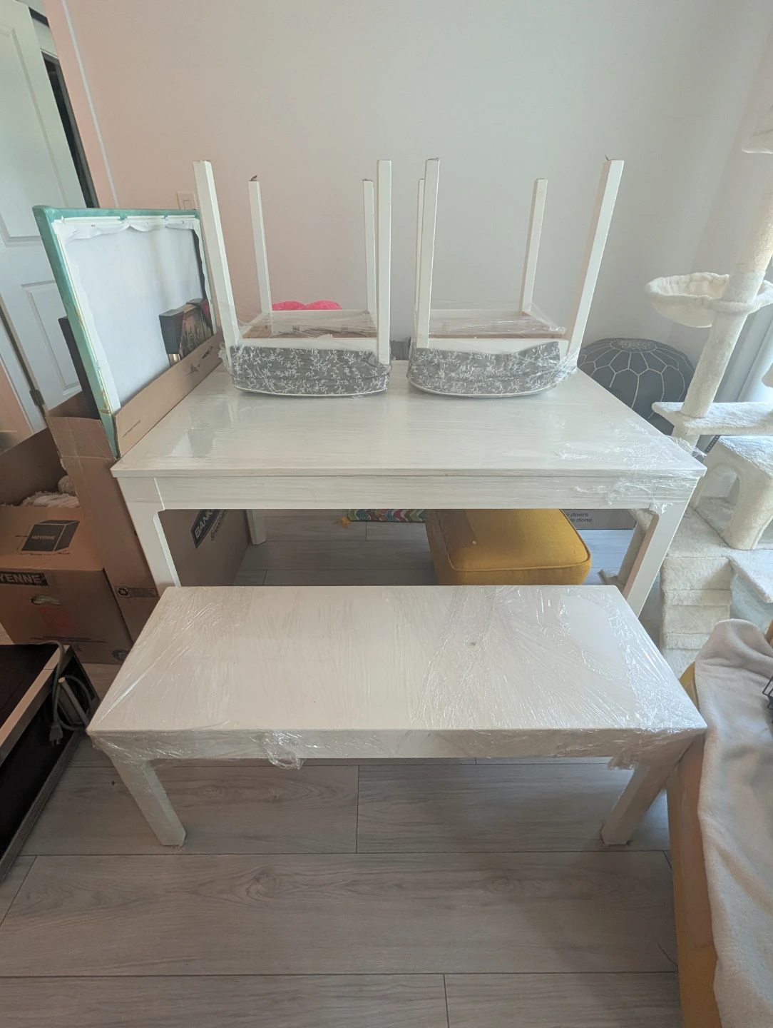 IKEA EKEDALEN Dining Set