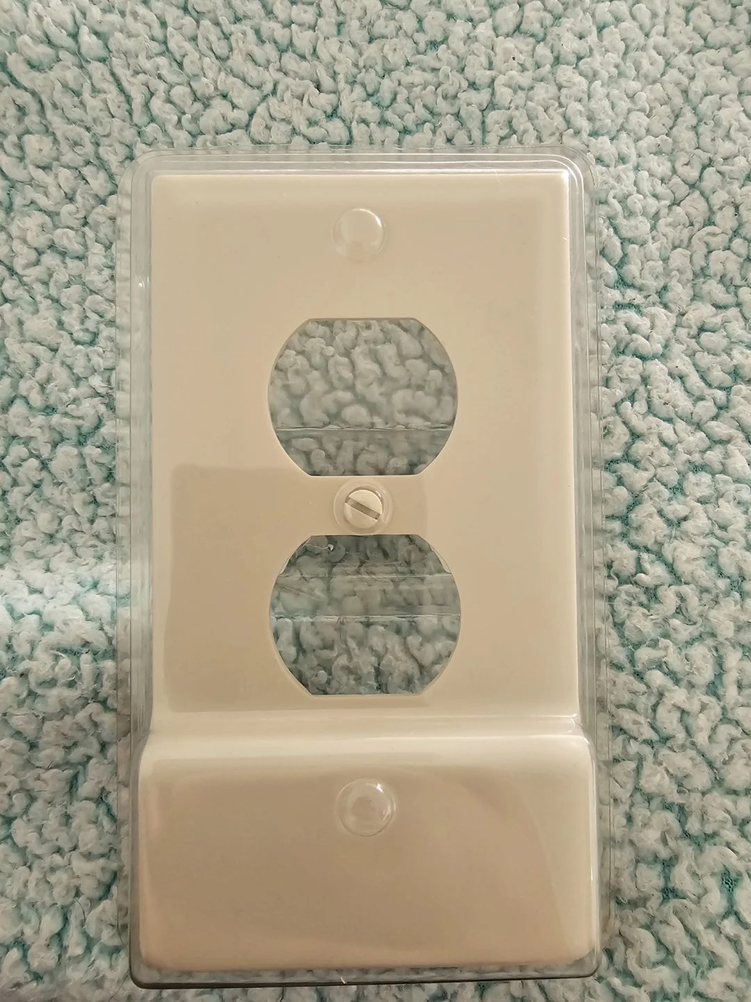 SnapPower Guidelight 2 Plus Outlet Cover & Motion Light (Almond) - photo 2