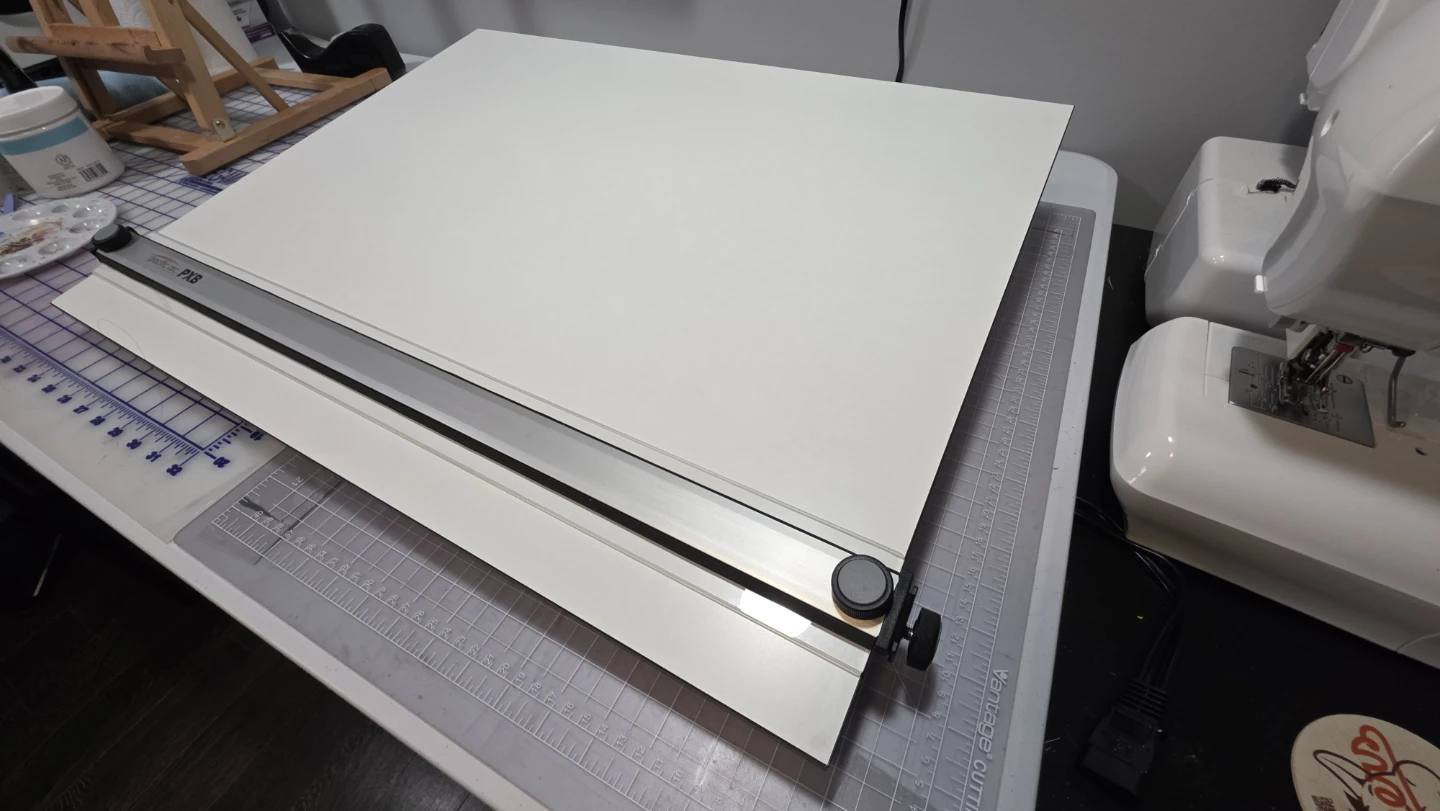 20" x 26" Portable Drawing Board
