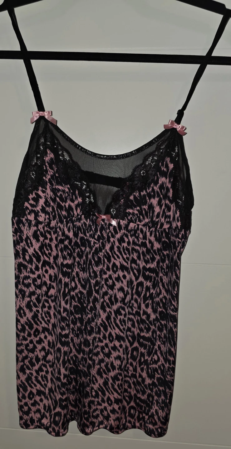 Betsey Johnson Intimates Pink Leopard Lace Chemise — Size M - photo 2