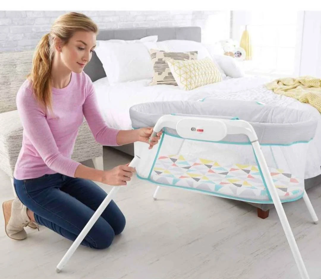 Fisher-Price Bassinet - photo 2