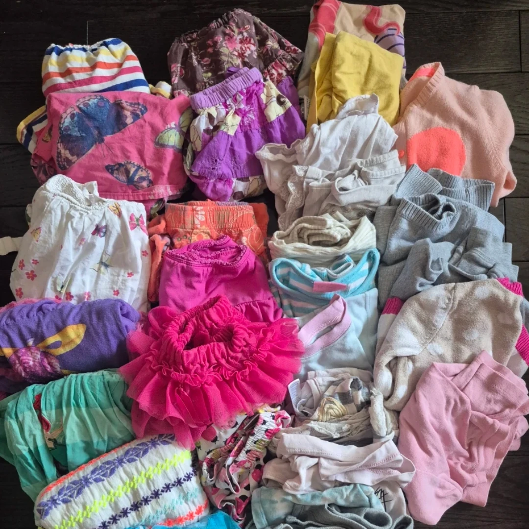 42pc Toddler Girls Summer Clothes Bundle - photo 4