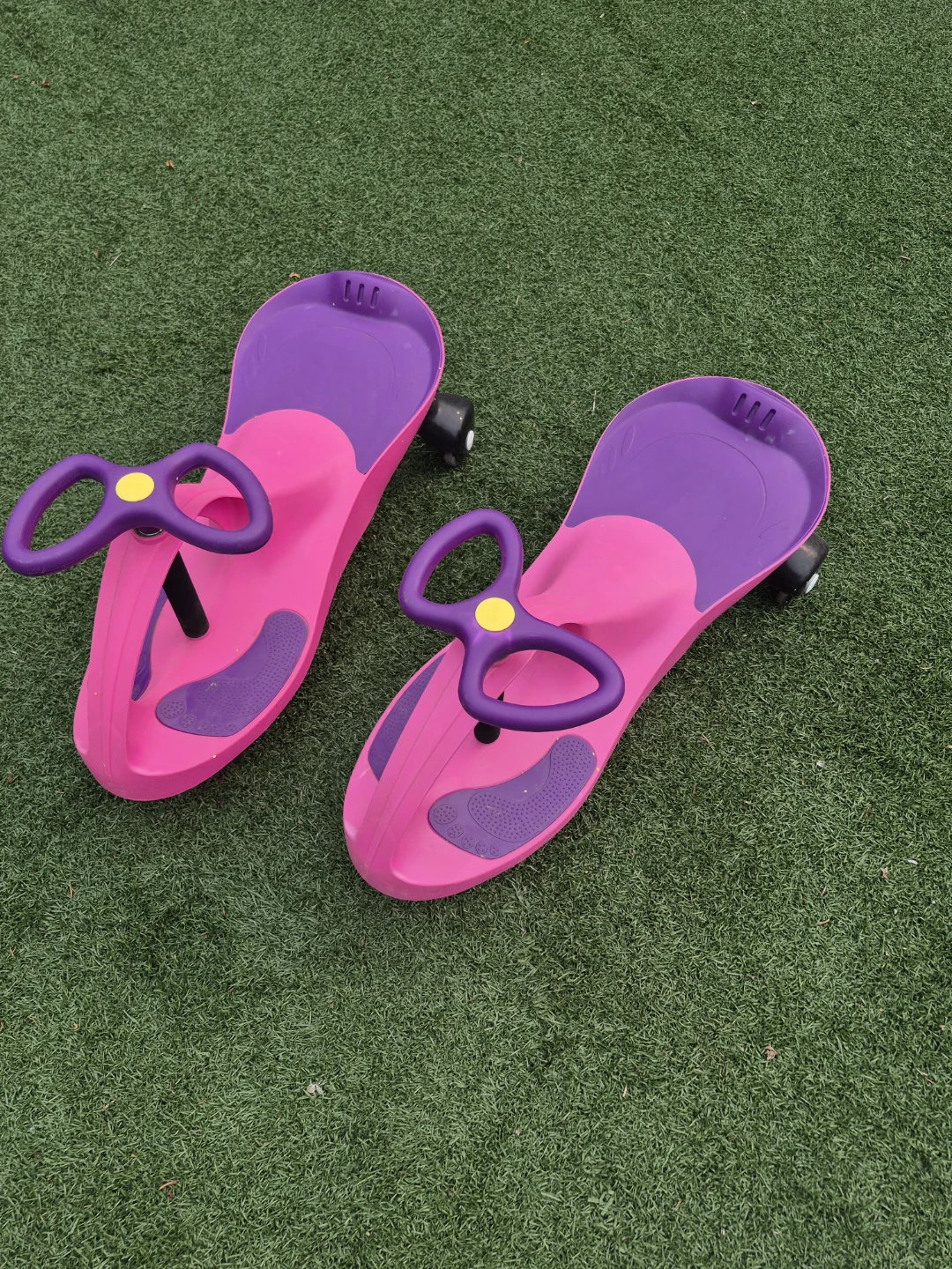 Plasma Cars. Pink & Purple Ride-On Toy Car