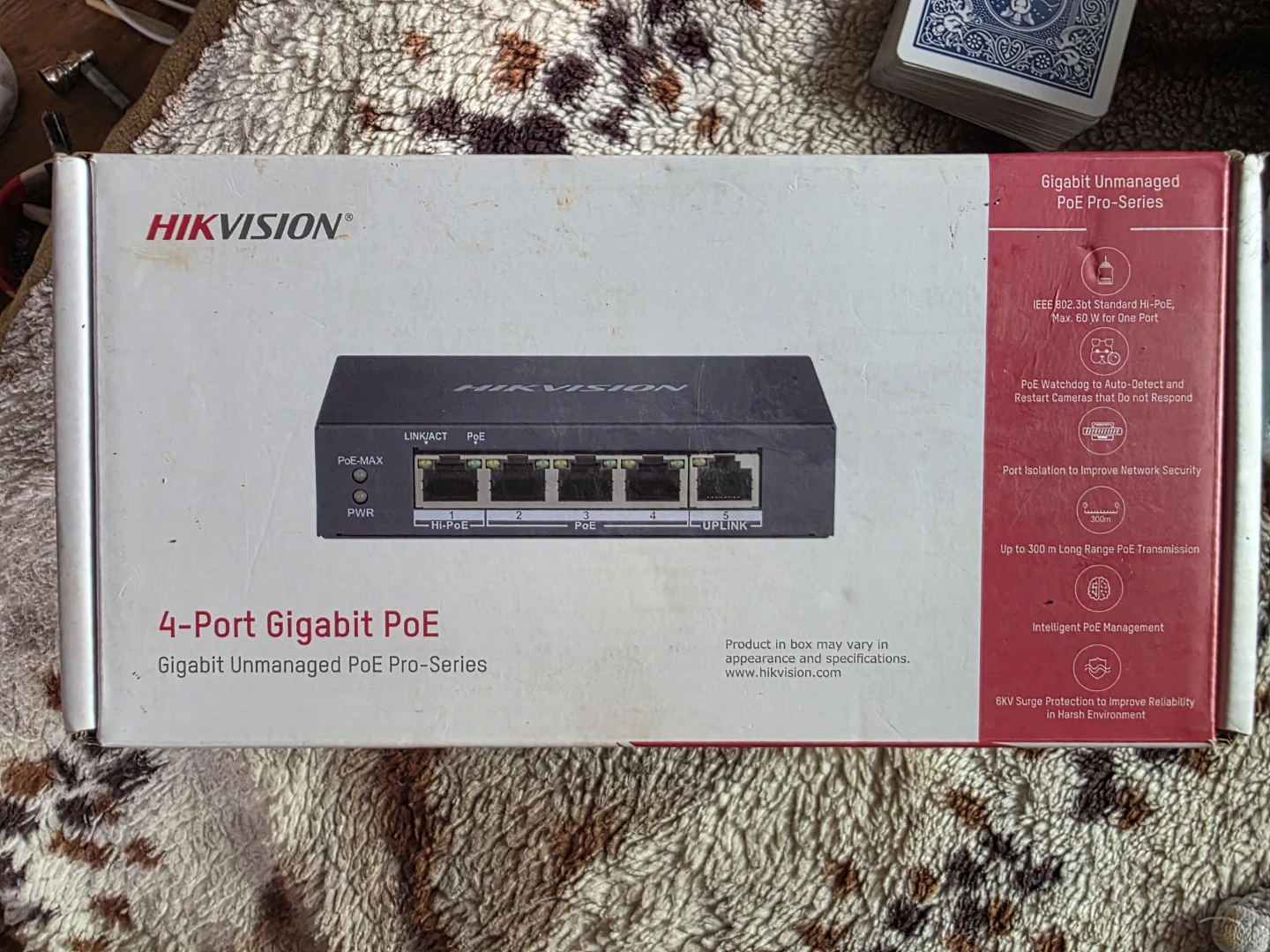 Hikvision 4-Port Gigabit PoE Switch