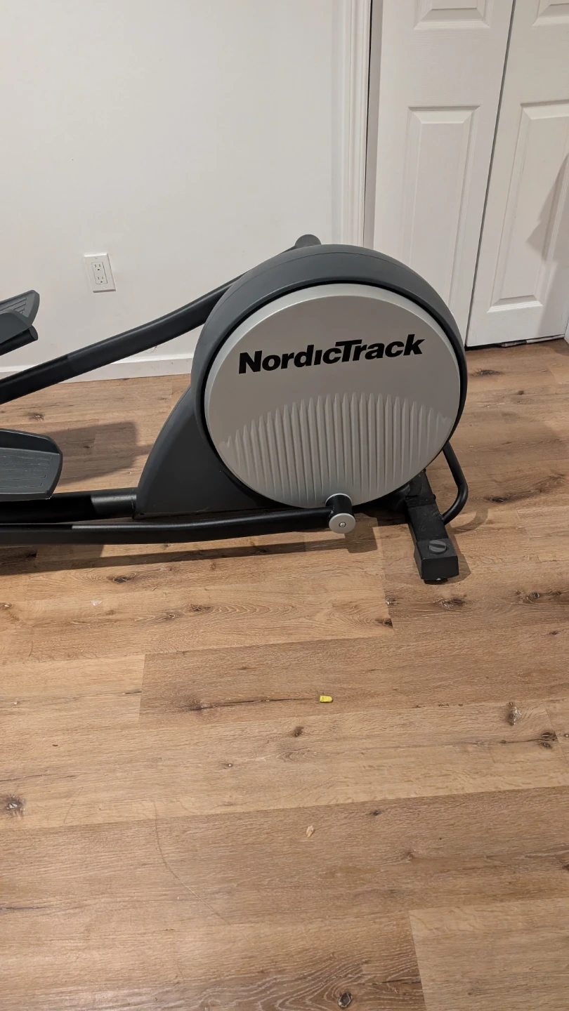 NordicTrack E73 Elliptical - photo 4