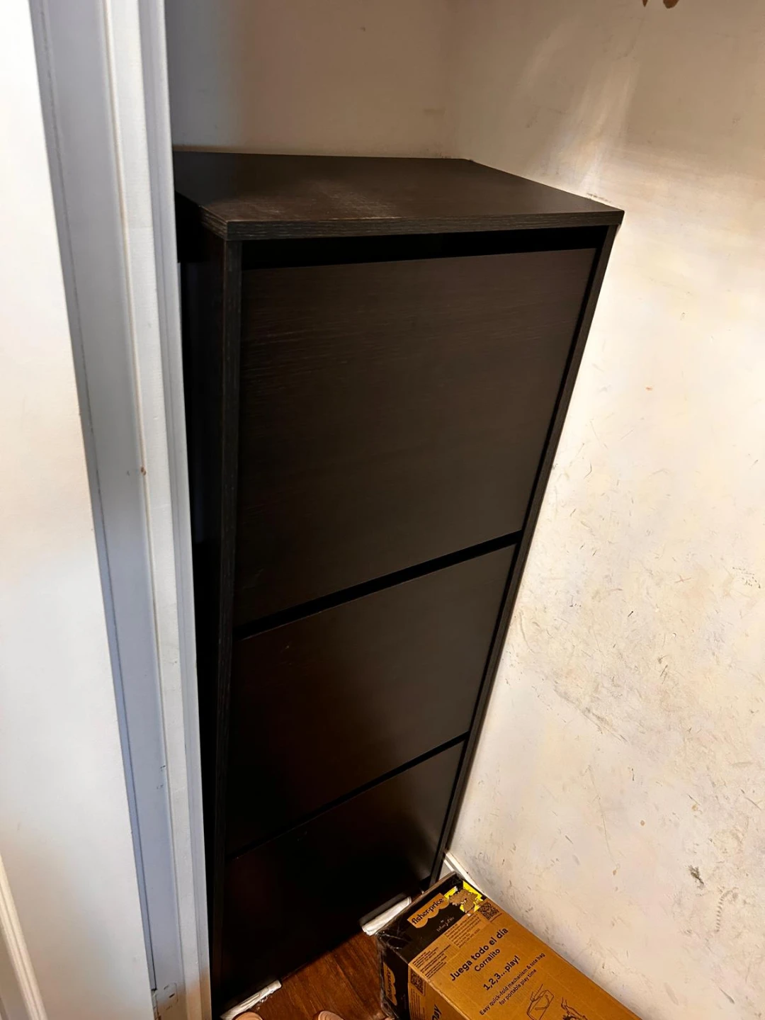 Dark Wood Shoe Rack with Flip Drawers - photo 2