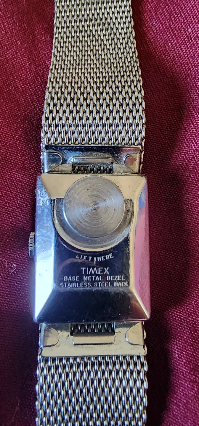 Vintage- Timex Electric Watch Stainless Steel Mesh Band - photo 4