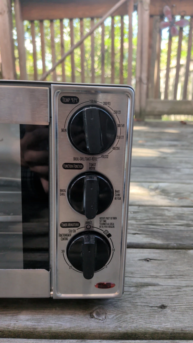 Hamilton Beach Toaster Oven - photo 3