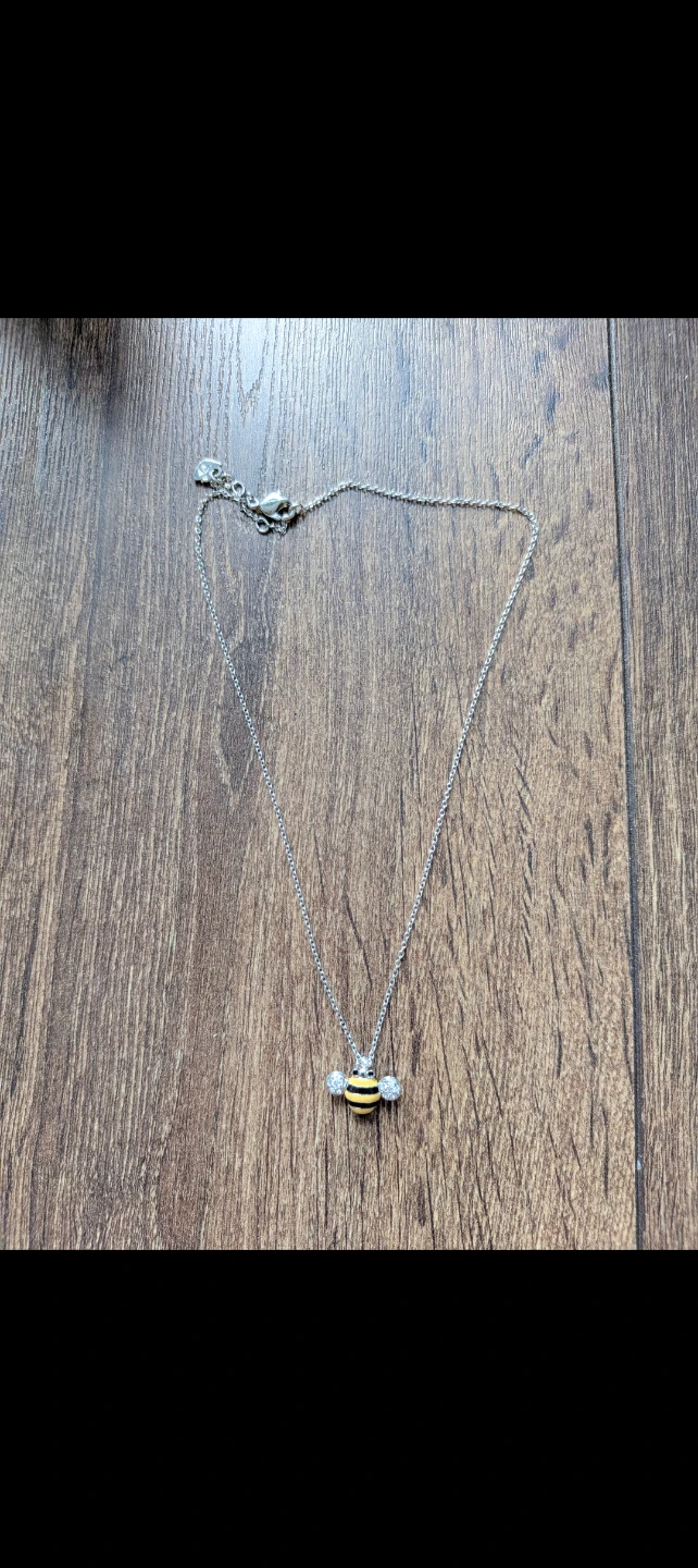 Swarovski Bee necklace - photo 2