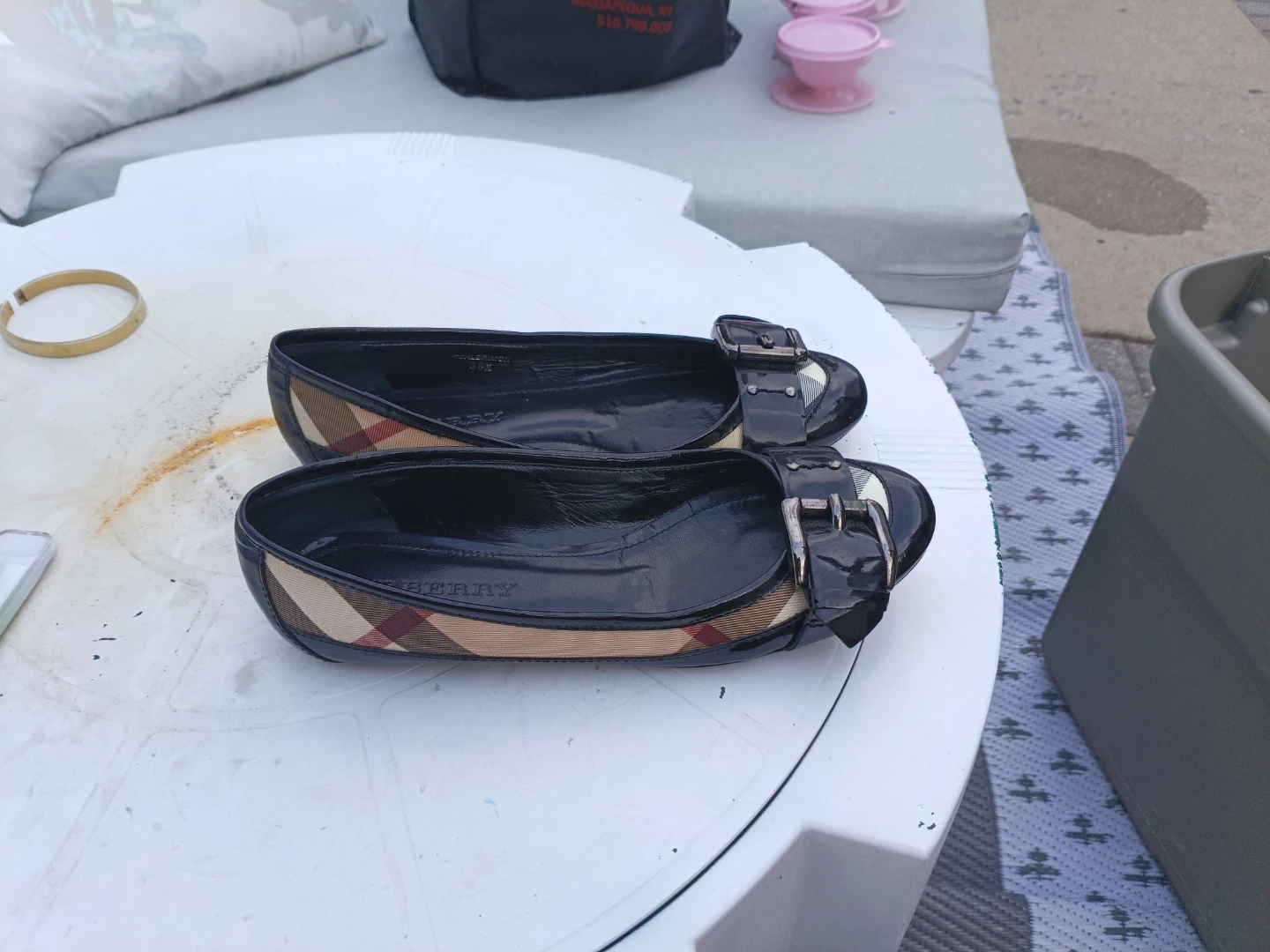 Burberry Black Patent Leather Ballet Flats - photo 2