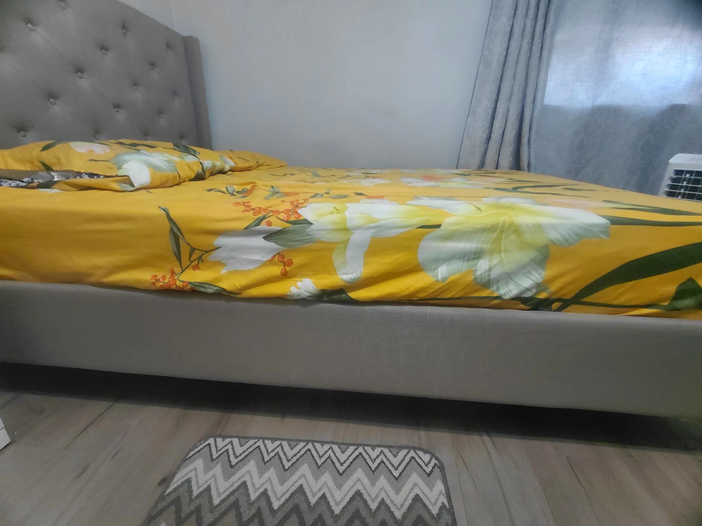 Queen Size Bed Frame with Grey Tufted Headboard - photo 2