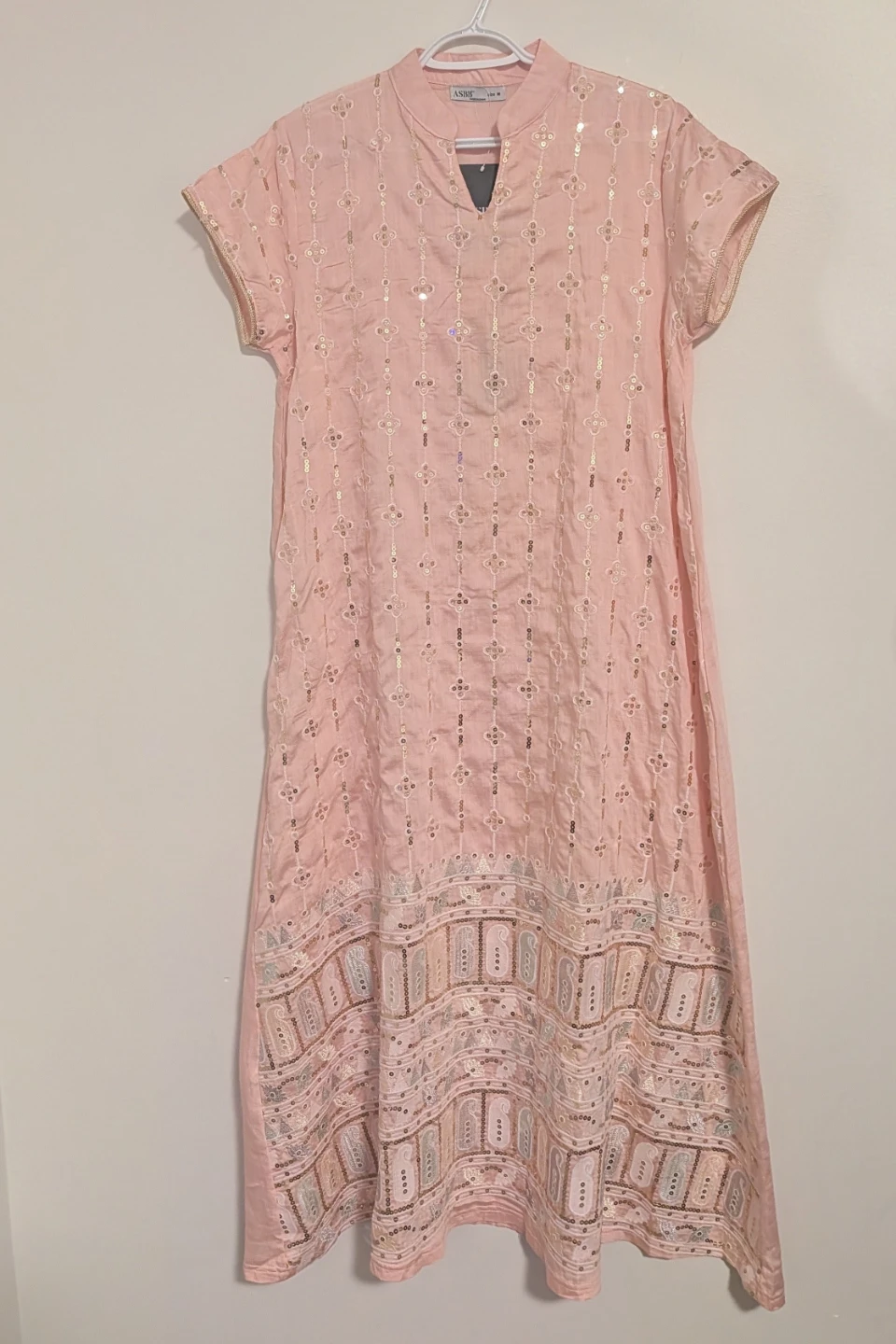 Women's Embroidered Kurti (small and medium) - photo 4
