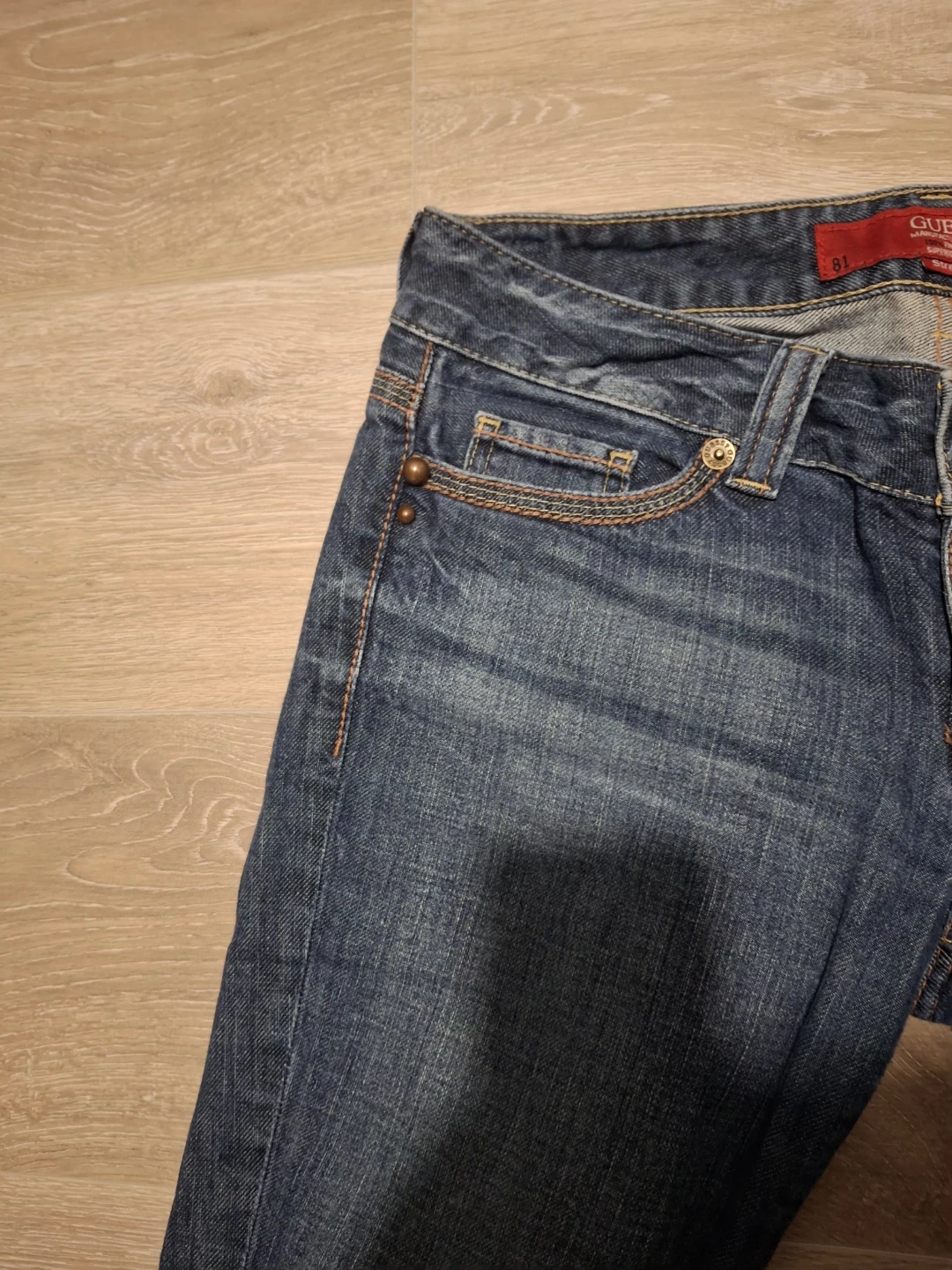 Lowrise Vintage Guess Jeans - photo 3