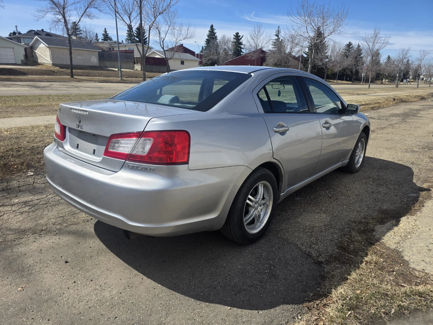 2009 Mitsubishi Galant - photo 3