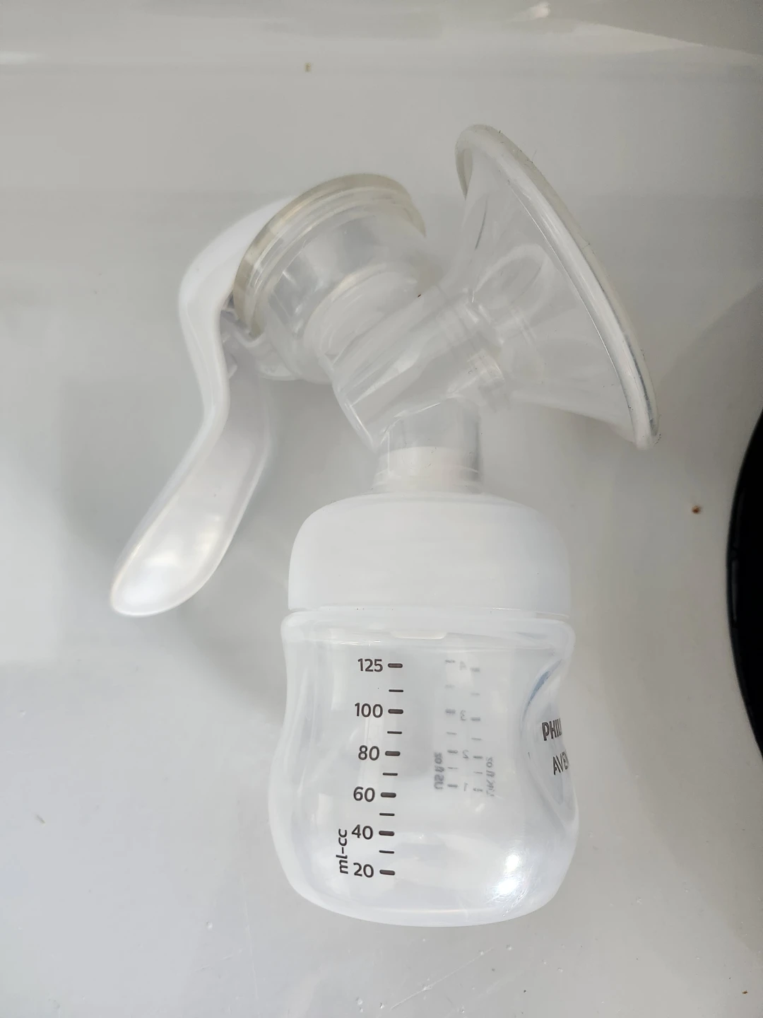 Philips Avent Manual Breast Pump Comfort - photo 2