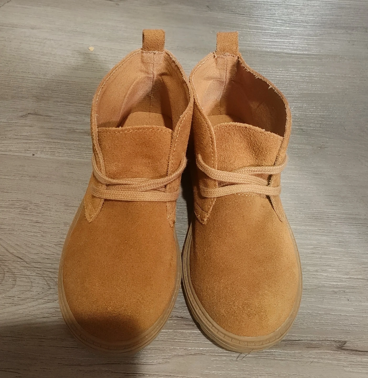 GAP Kids Chukka Boots - Tan Suede - Size 11