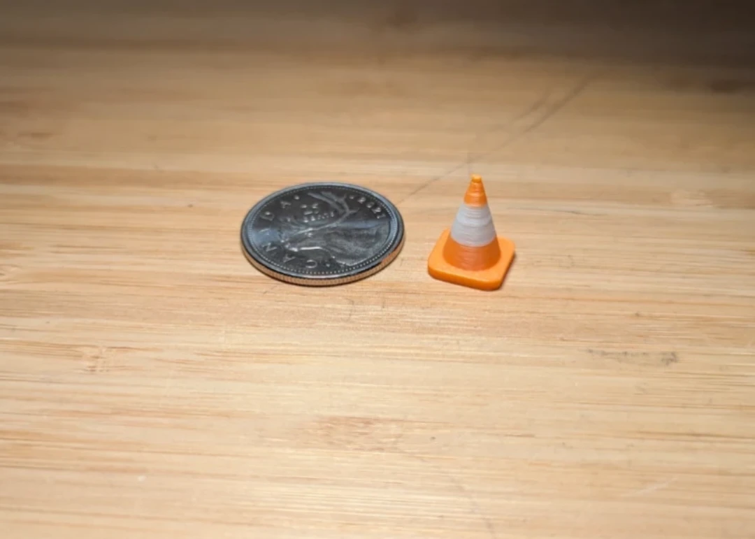 🚧 mini 3d pritned traffic cones. - photo 4
