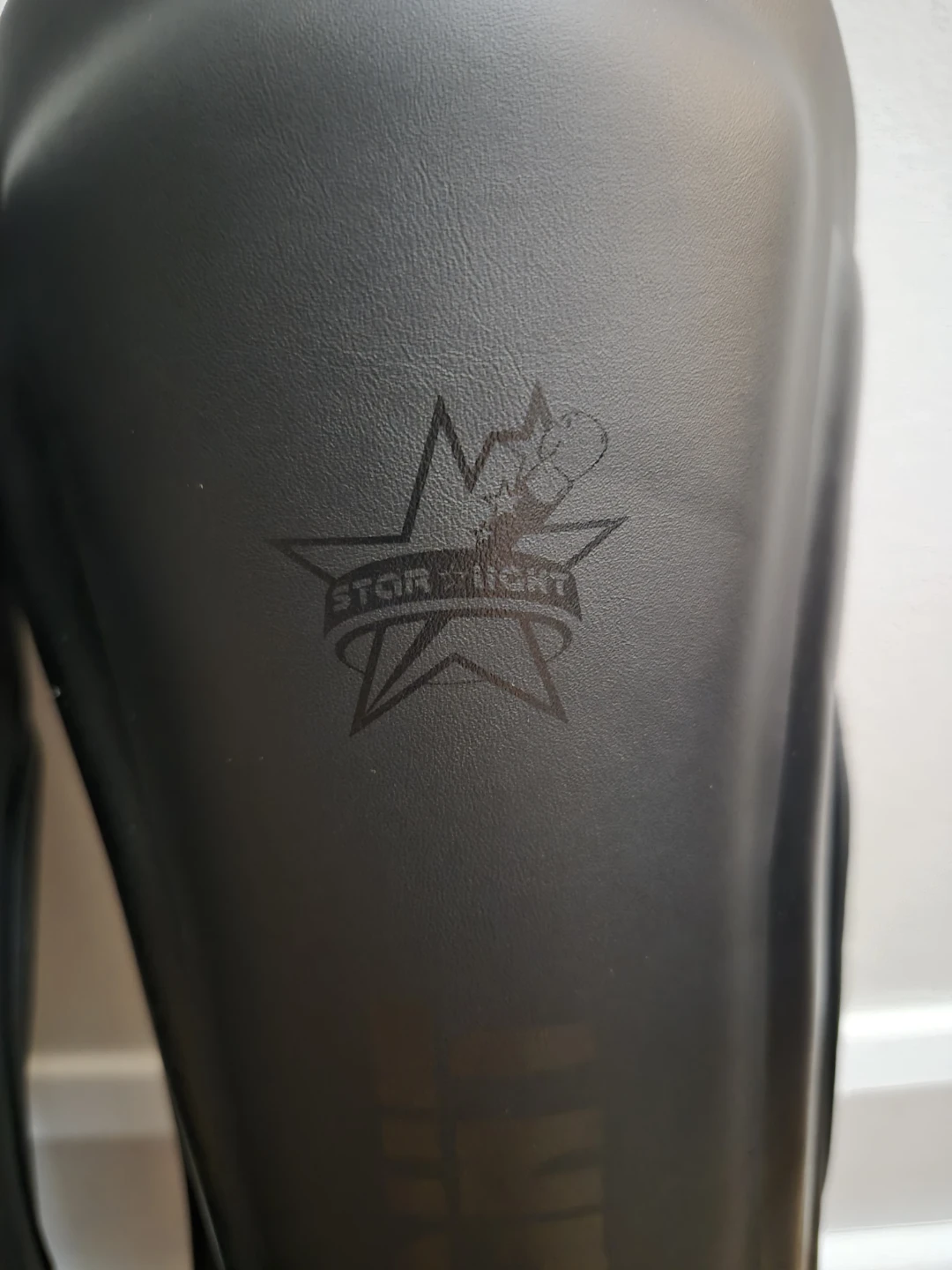 STAR LIGHT Black Shin Guards BRAND NEW - photo 2