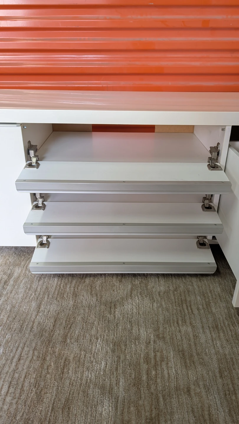 BESTÅ BURS TV unit, high gloss white - photo 5