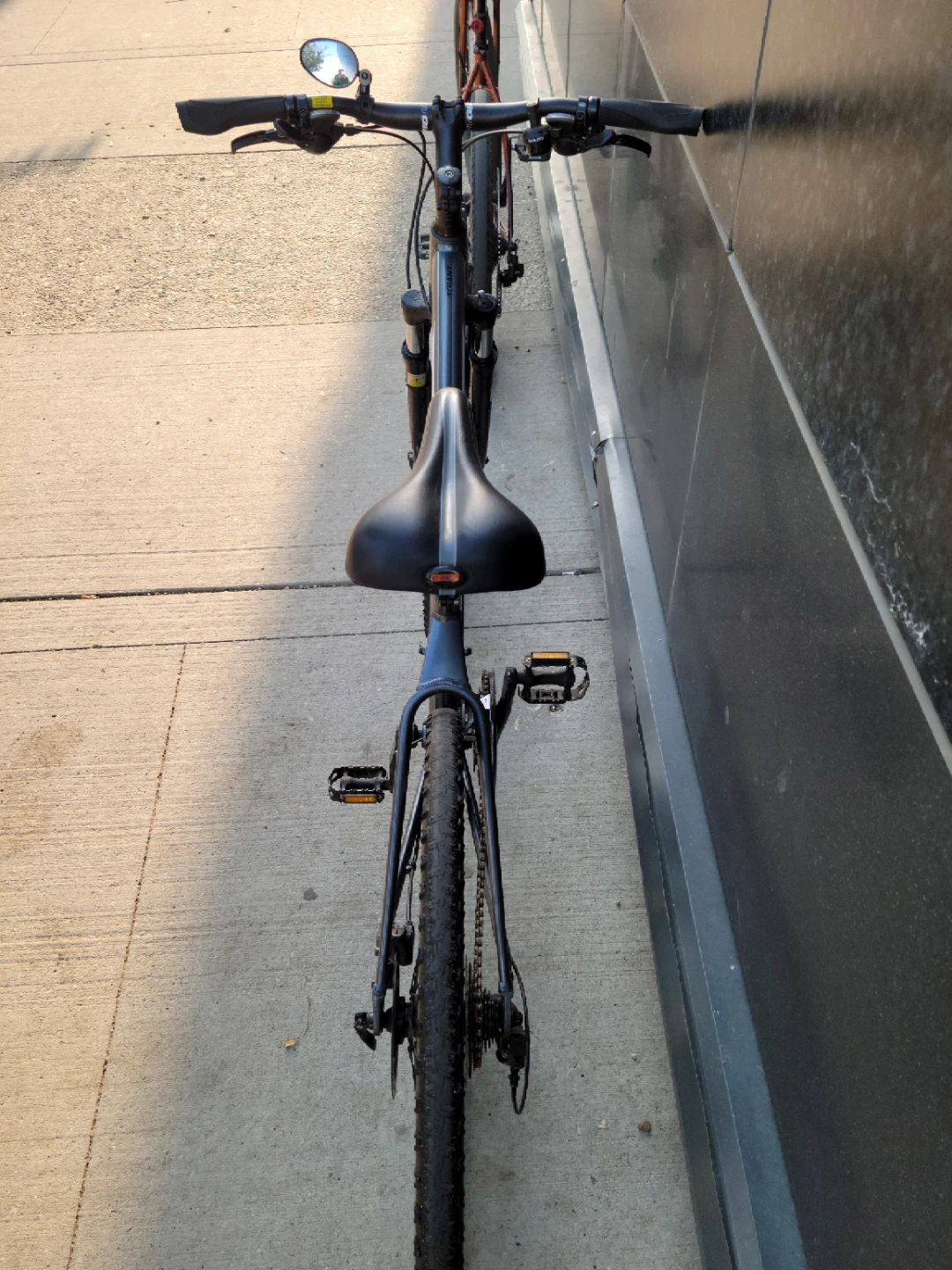 Giant Hybrid Bicycle - photo 4