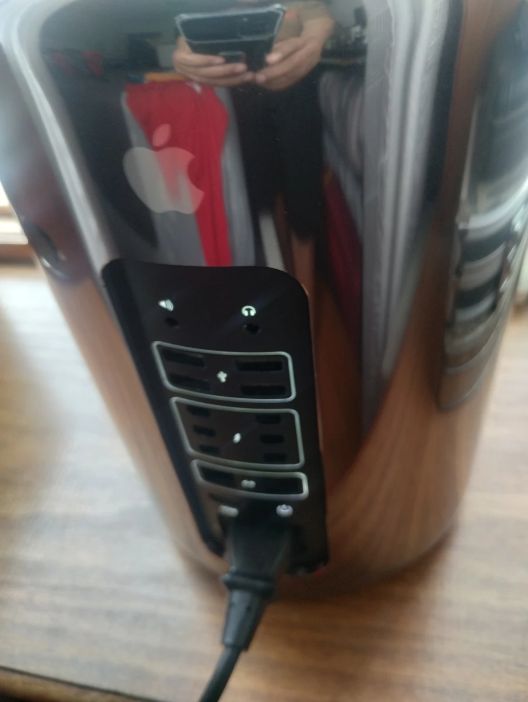 Apple Mac Pro Late 2013 Desktop Computer - photo 2