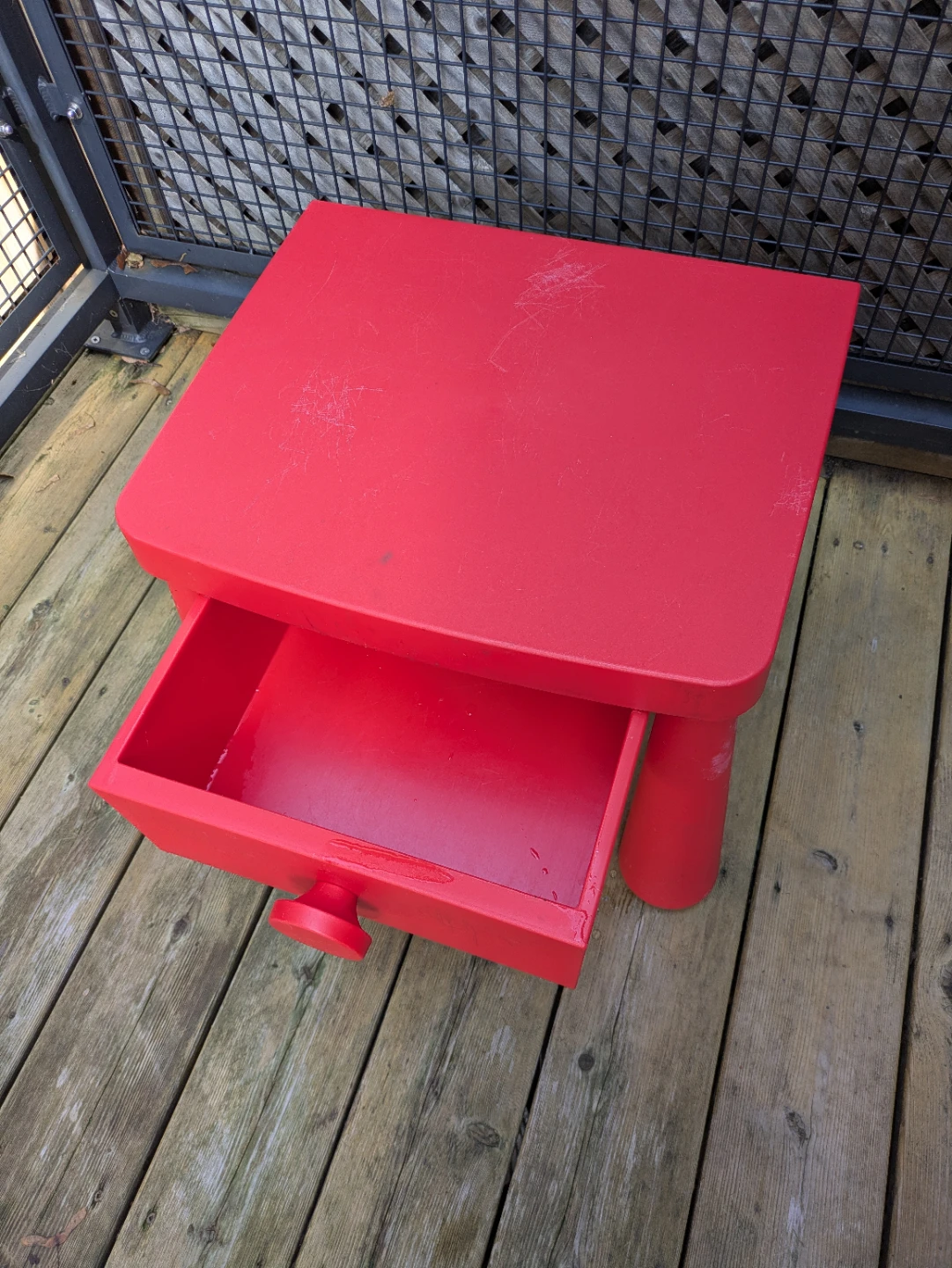Red Kids Table with Drawer - photo 2