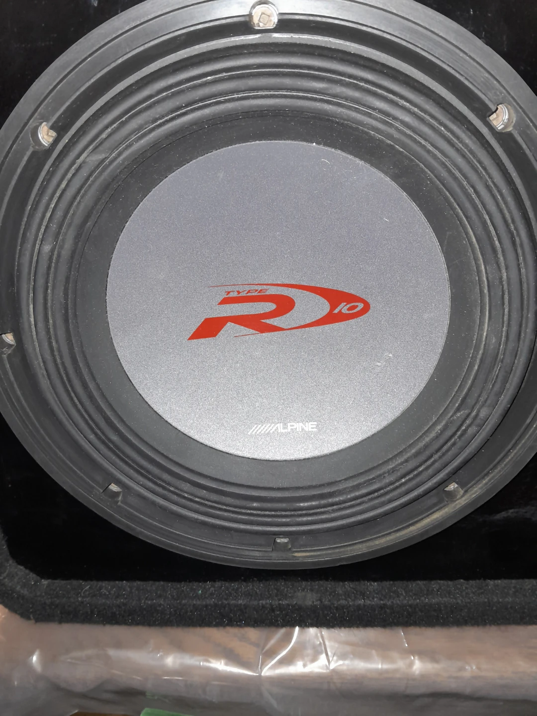Alpine R Type 10" Subwoofer in MTX Audio Box - photo 3