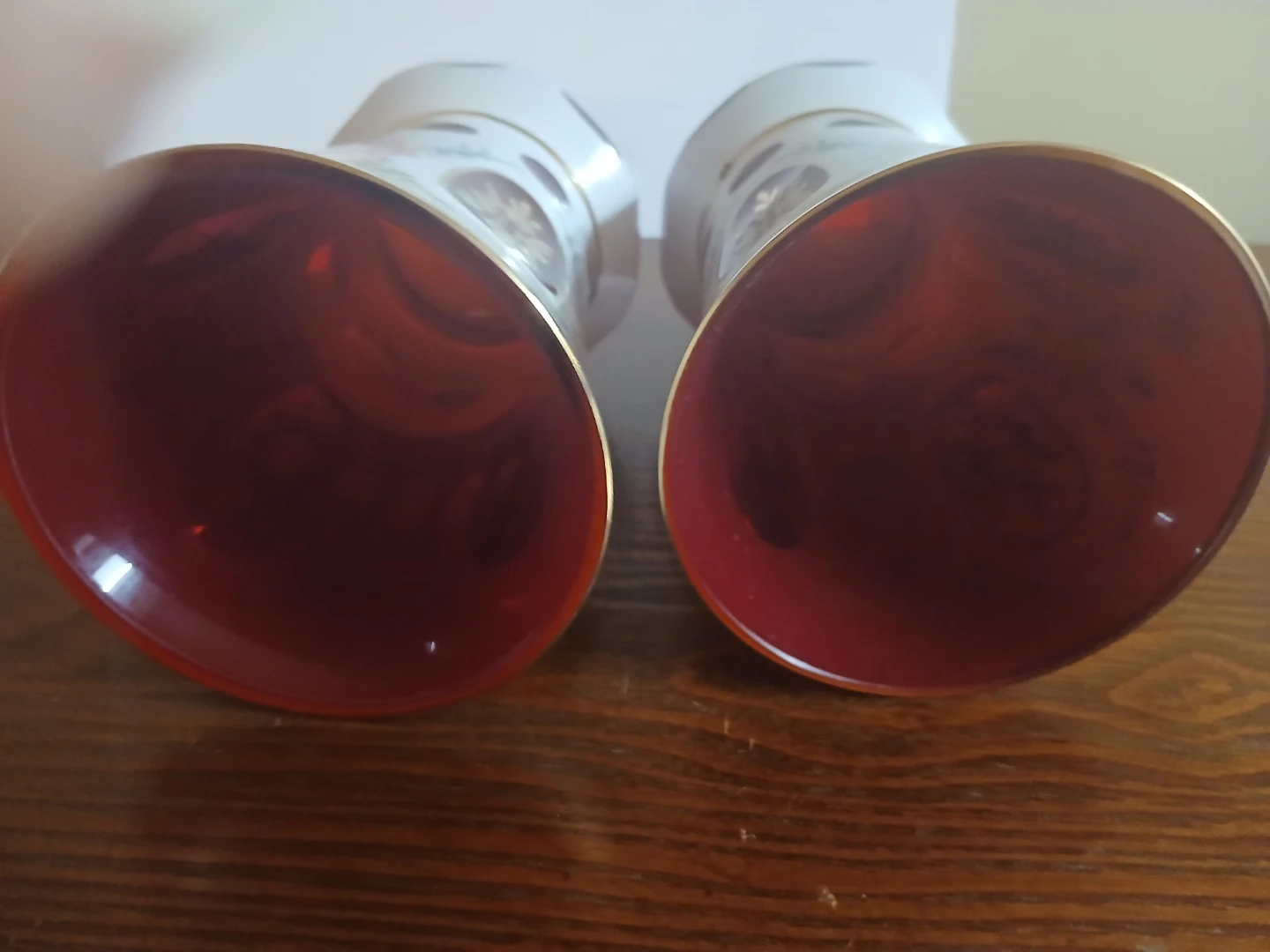 Pair of Vintage Decorative Vases - photo 2