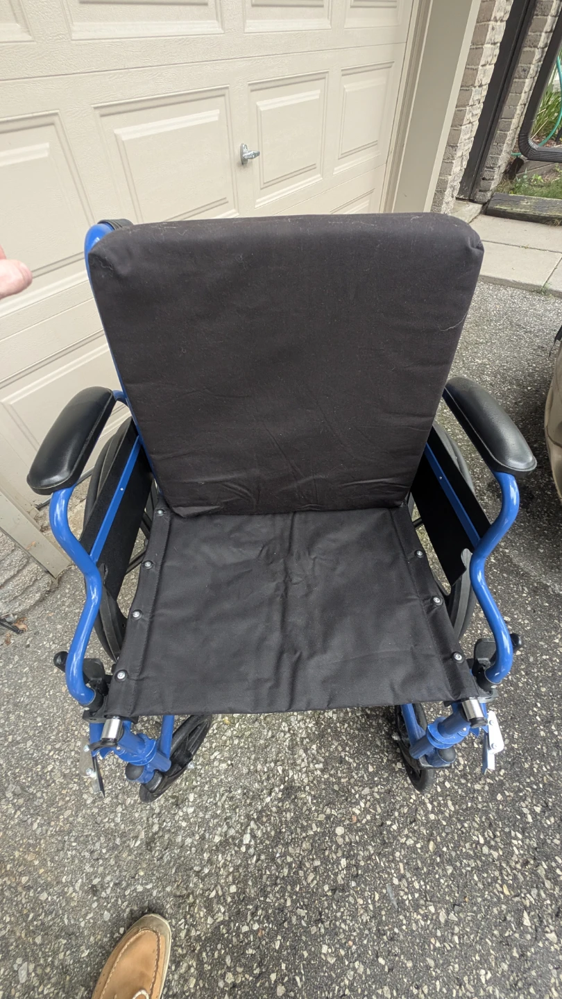 Wheel chair self or push - photo 2
