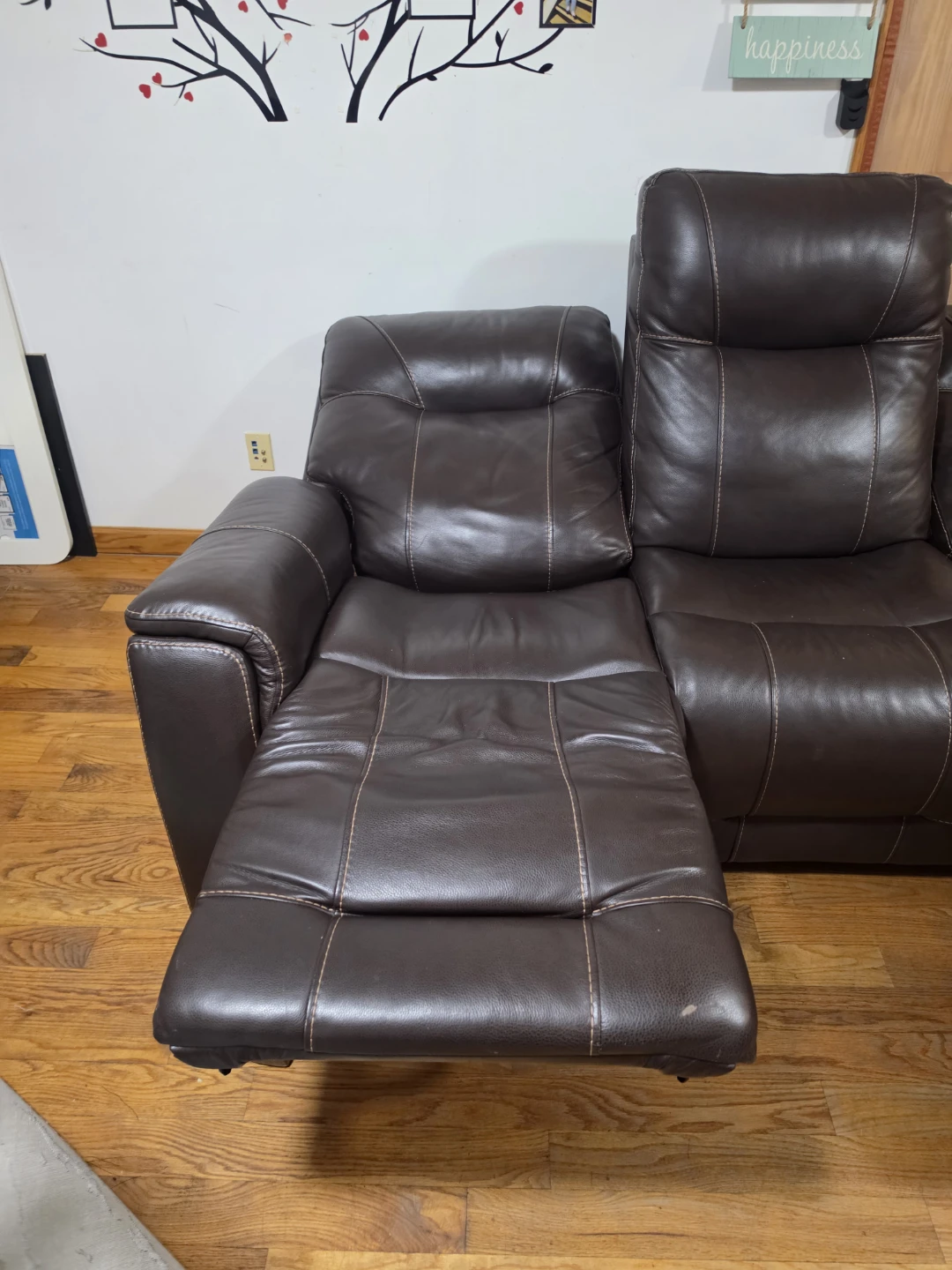 Brown Leather Recliner Sofa - photo 3