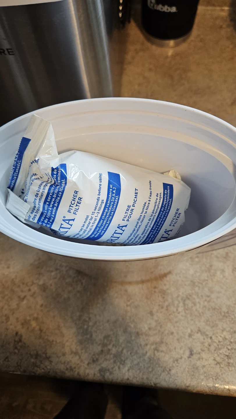 Brita Water Filter Pitcher with filter - photo 2