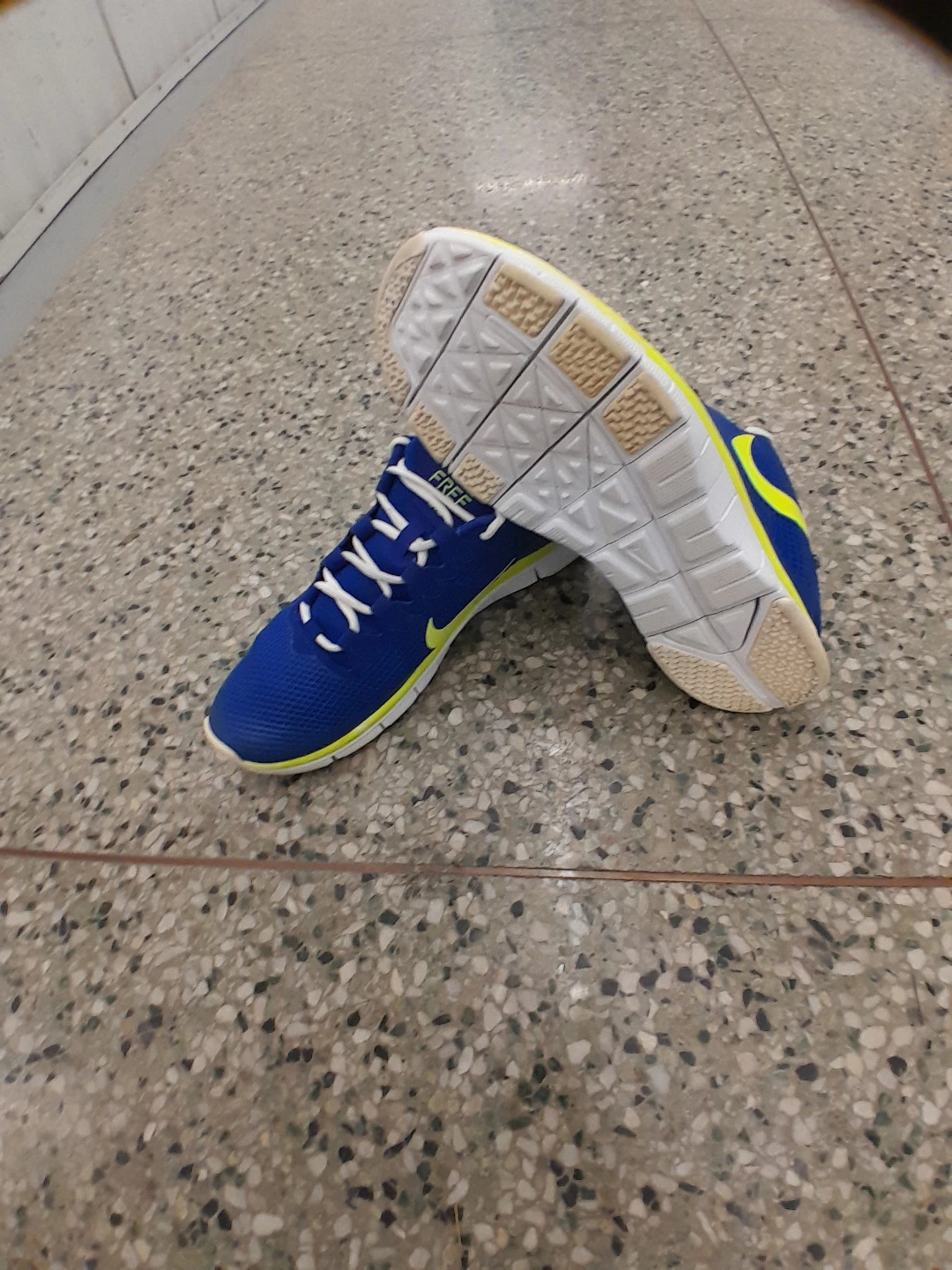 Nike Free 3.0 Running Shoes - Blue/Yellow Men's Size  13 - photo 2