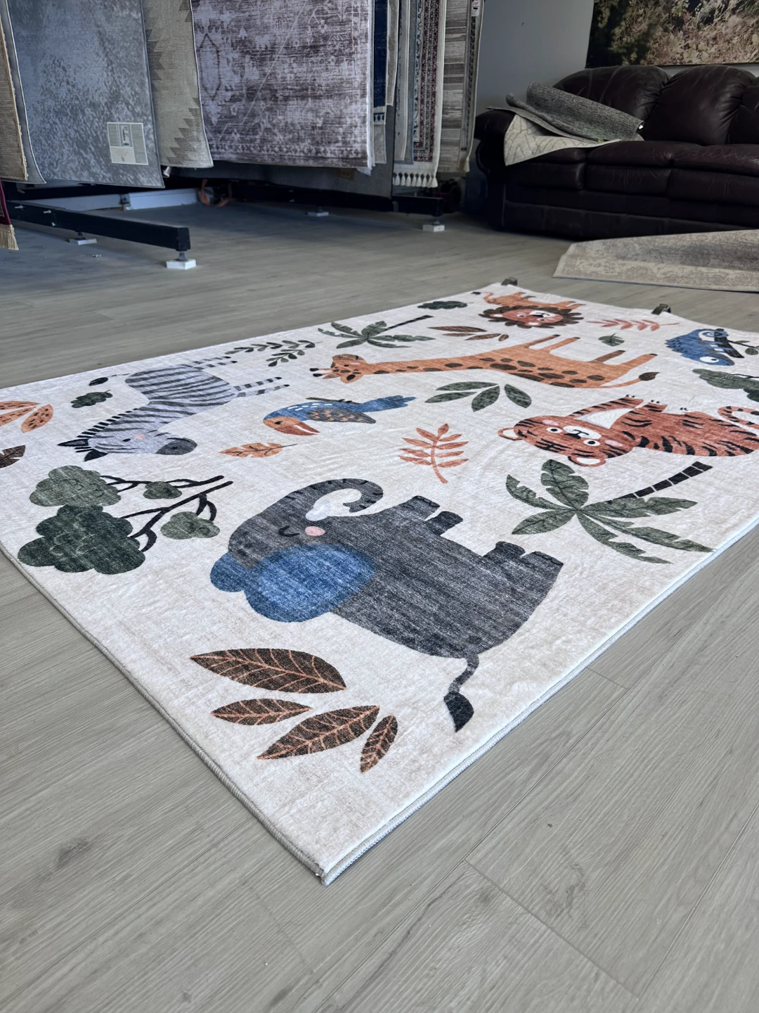 Kids' Animal and Floral Area Rugs 5 × 7 - photo 5