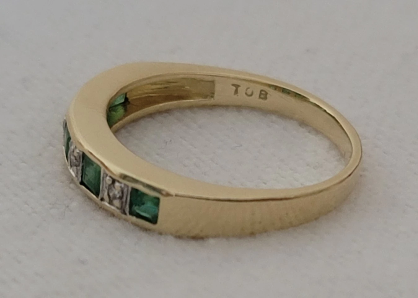 Vintage 10K Yellow Gold Emerald & Diamond Ring - photo 3