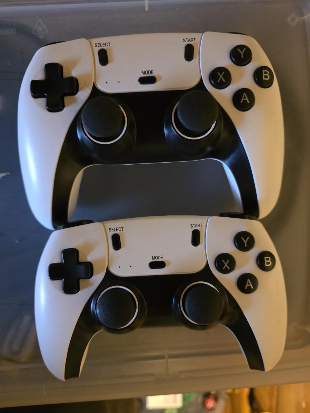 4K Ultra HD Game Stick Pro with 2 Controllers - photo 3
