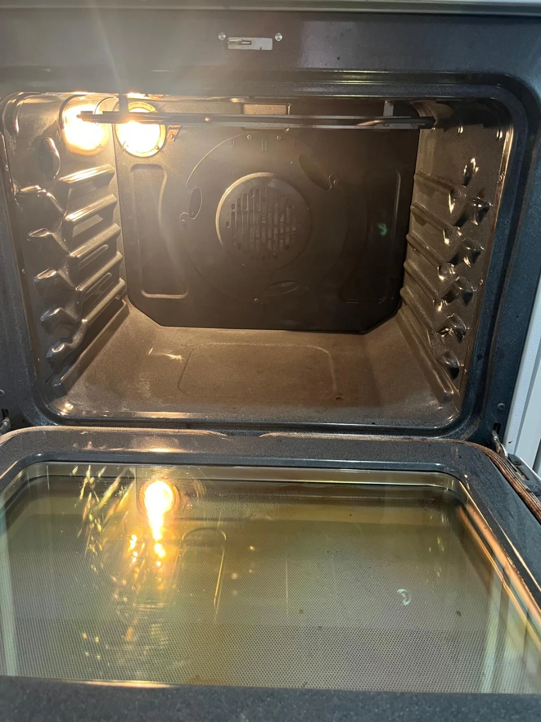 GE 30" free standing stove - photo 4