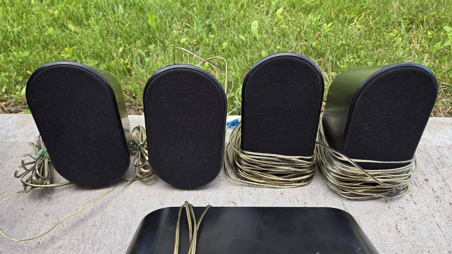 Samsung surround sound stereo system - photo 4