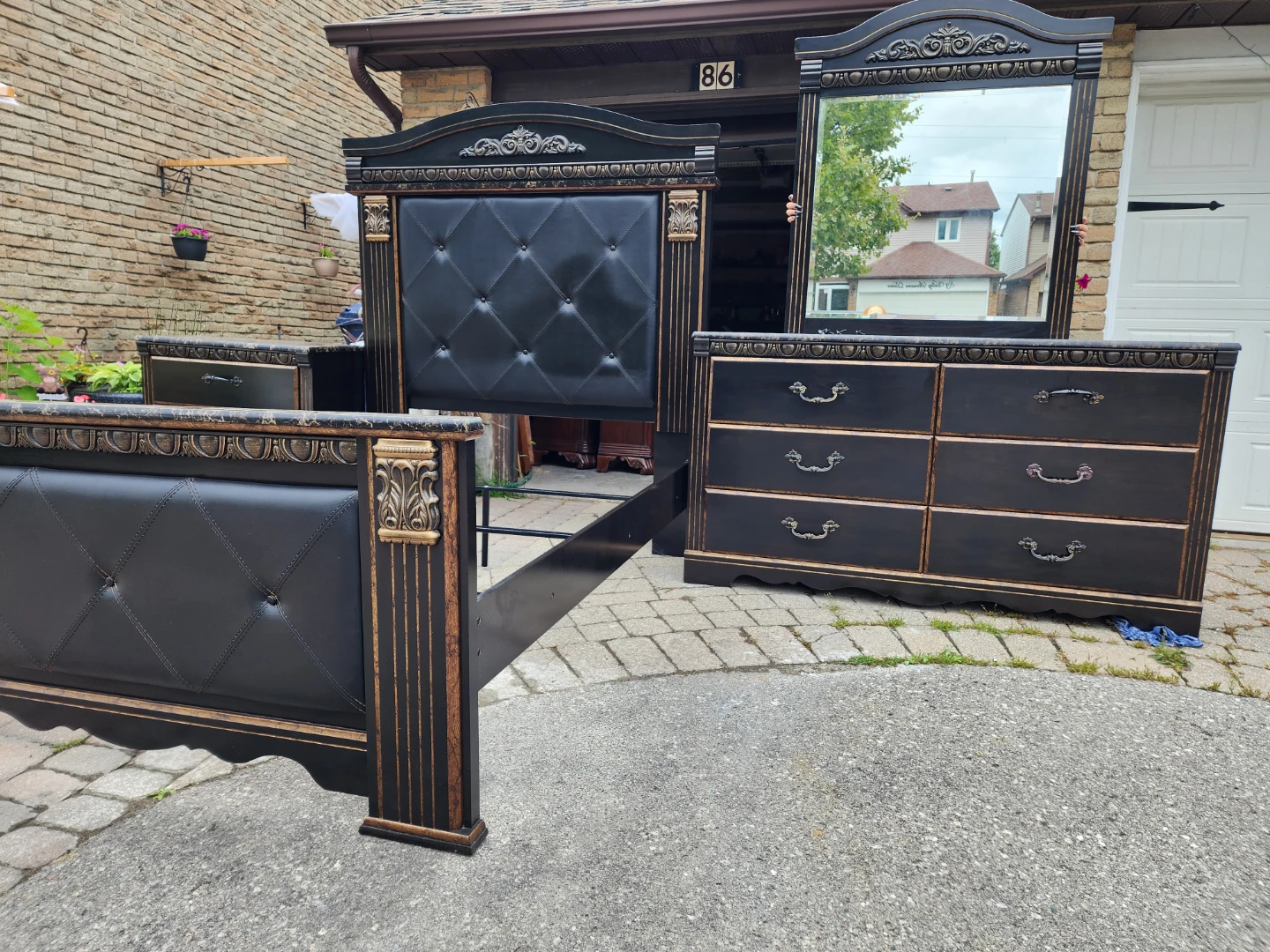 Luxury queen furniture set - photo 5