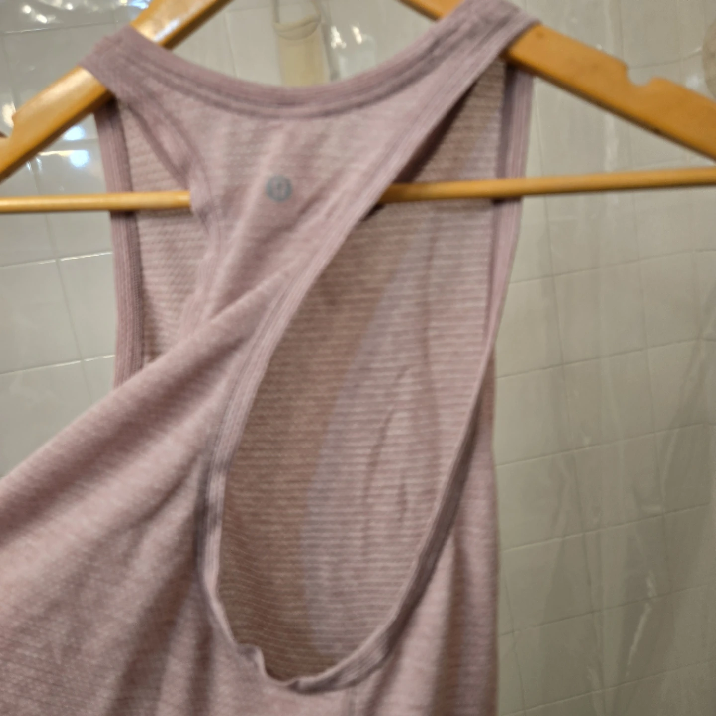 Lululemon Tank Top Size 4 Pink - photo 5
