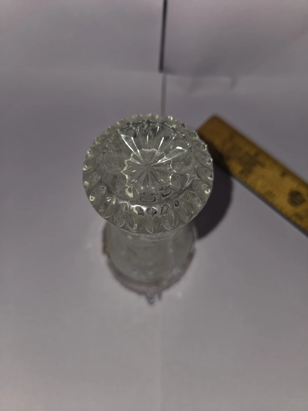 Small Frosted Glass Vase with Floral Etching - photo 3