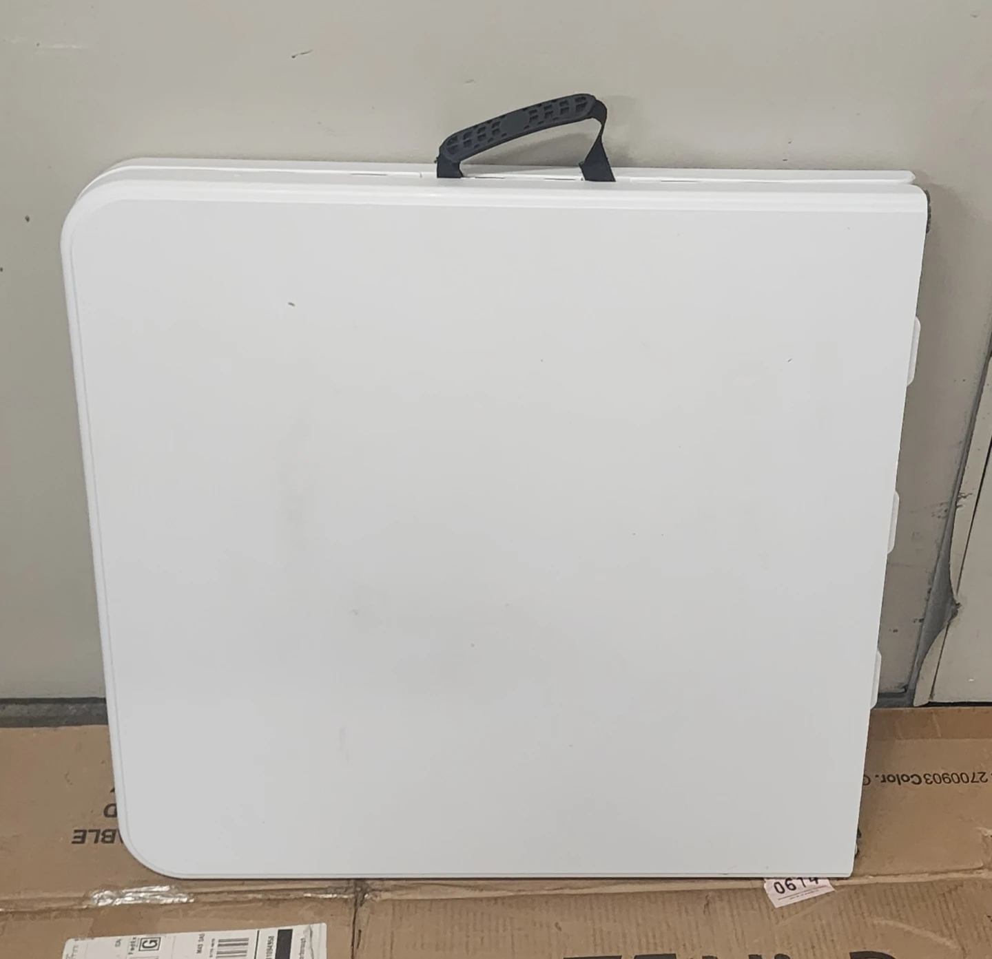 Folding Table with Handle